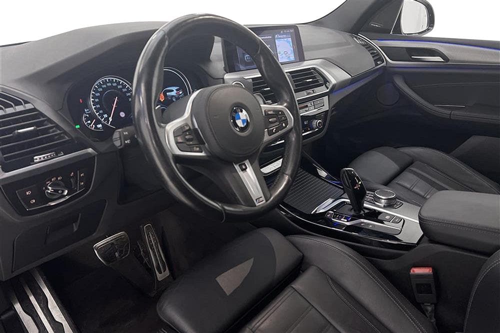 BMW X3 xDrive30d 265hk Innovation D-Värm H/K HUD Navi Skinninteriör