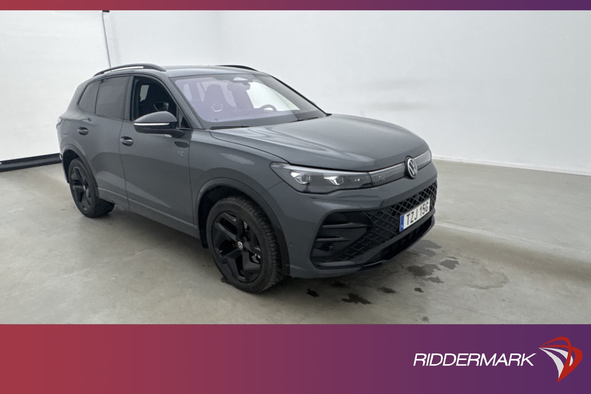 Volkswagen Tiguan TDI 4M 193hk R-Line H/K HUD 360° Drag MOMS