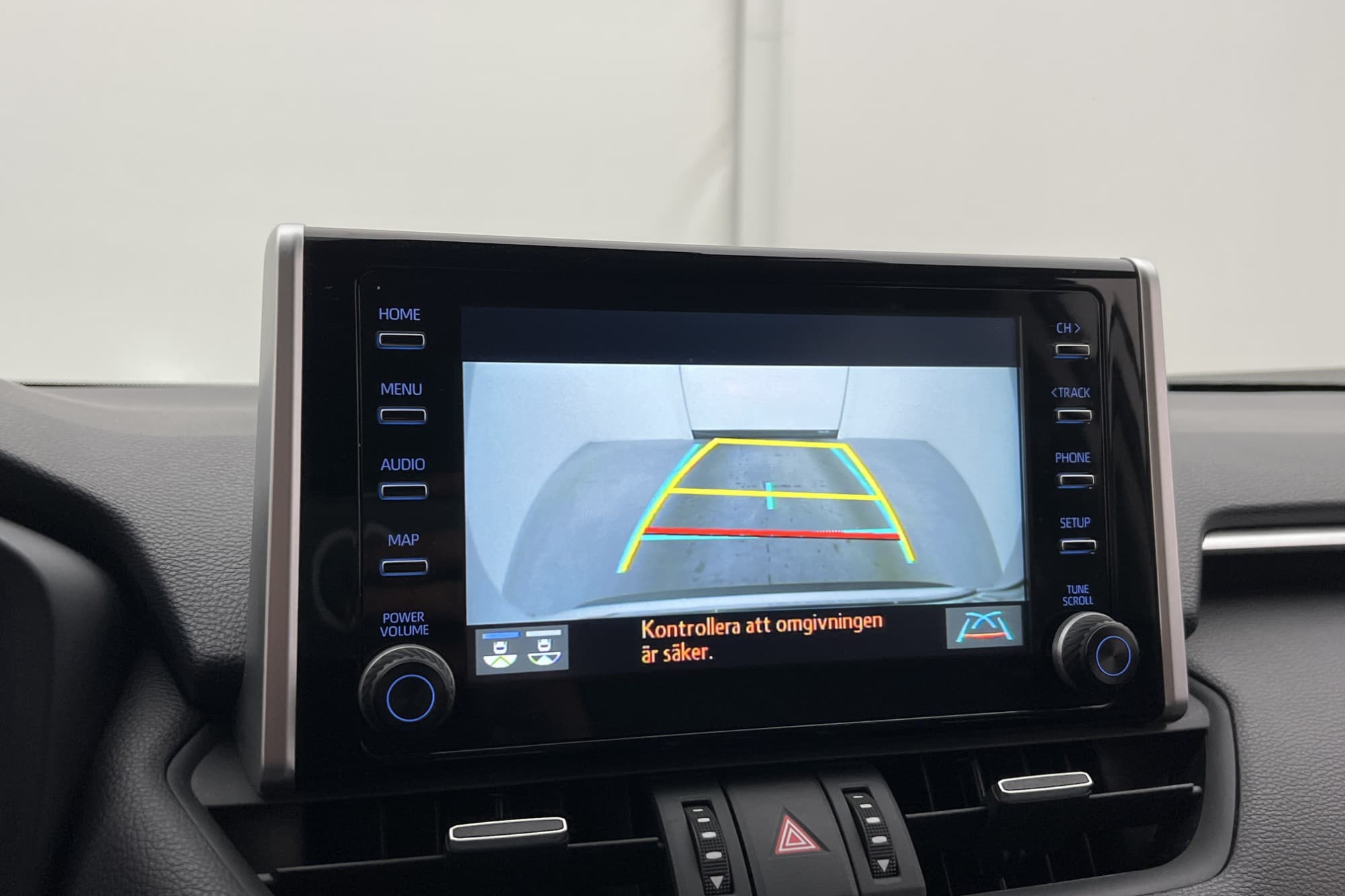 Toyota RAV4 Hybrid AWD Executive Kamera Navi Skinn Rattvärme