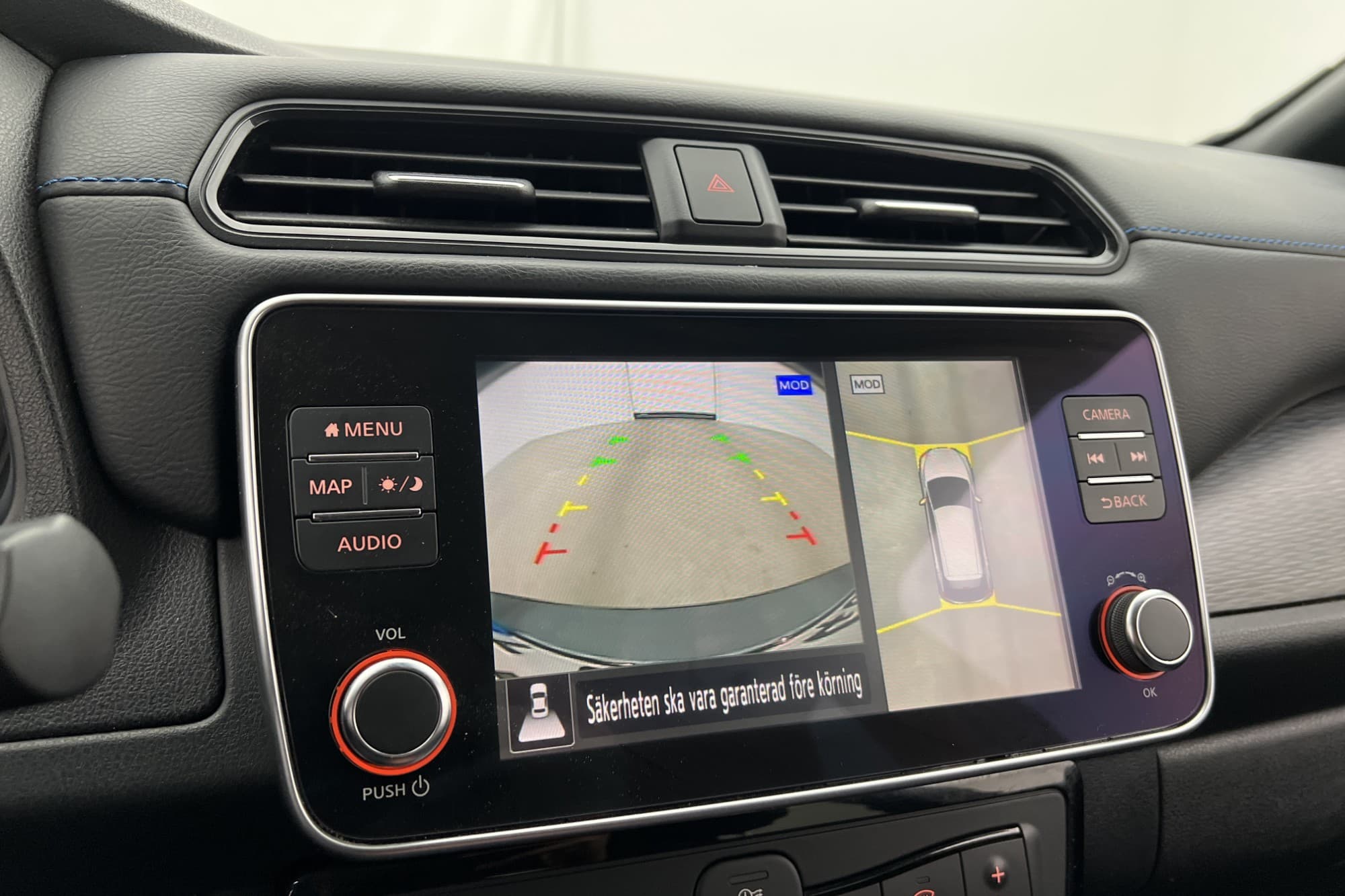 Nissan Leaf 150hk N-Connecta 360° Kamera Navi Rattvärme