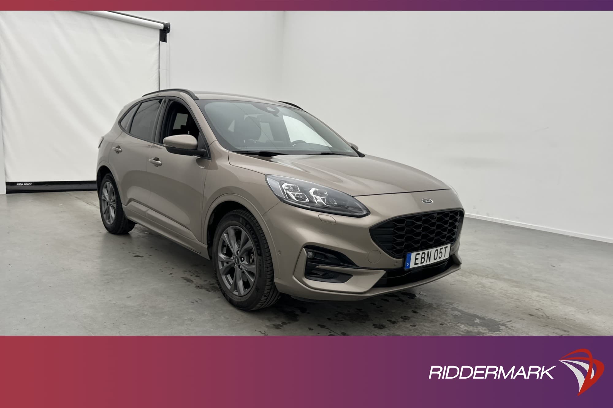 Ford Kuga Plug-In 225hk