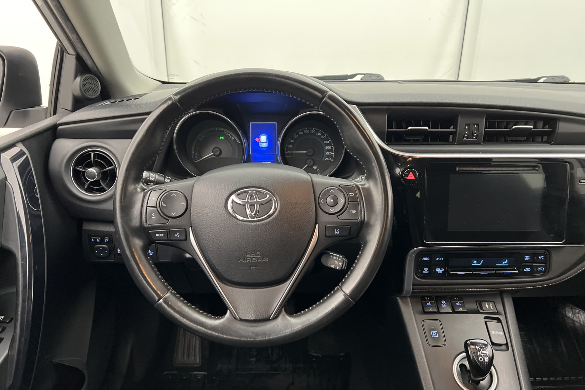 Toyota Auris Hybrid e-CVT Active Plus Kamera Farthållare