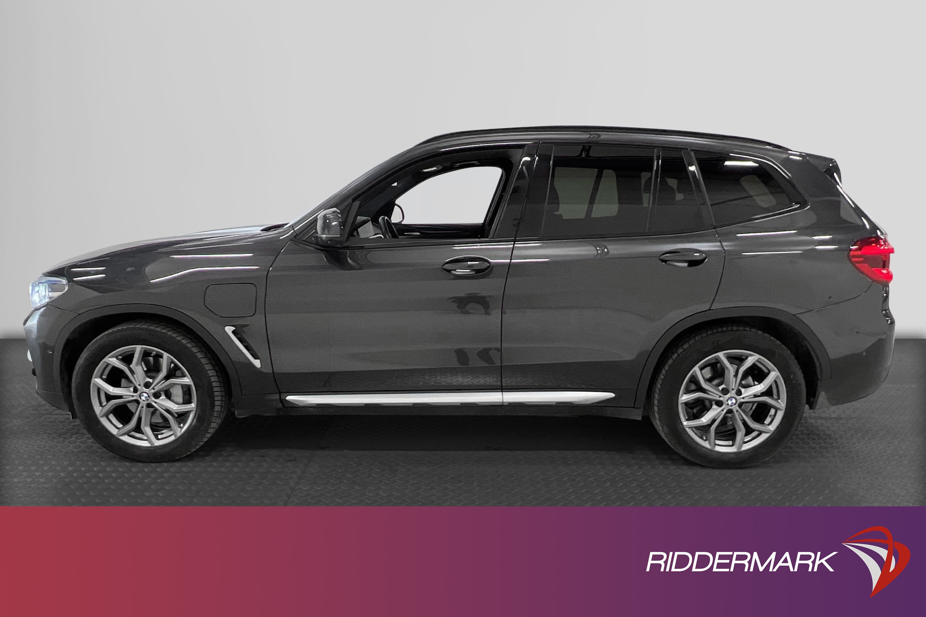 BMW X3 xDrive30e 292hk