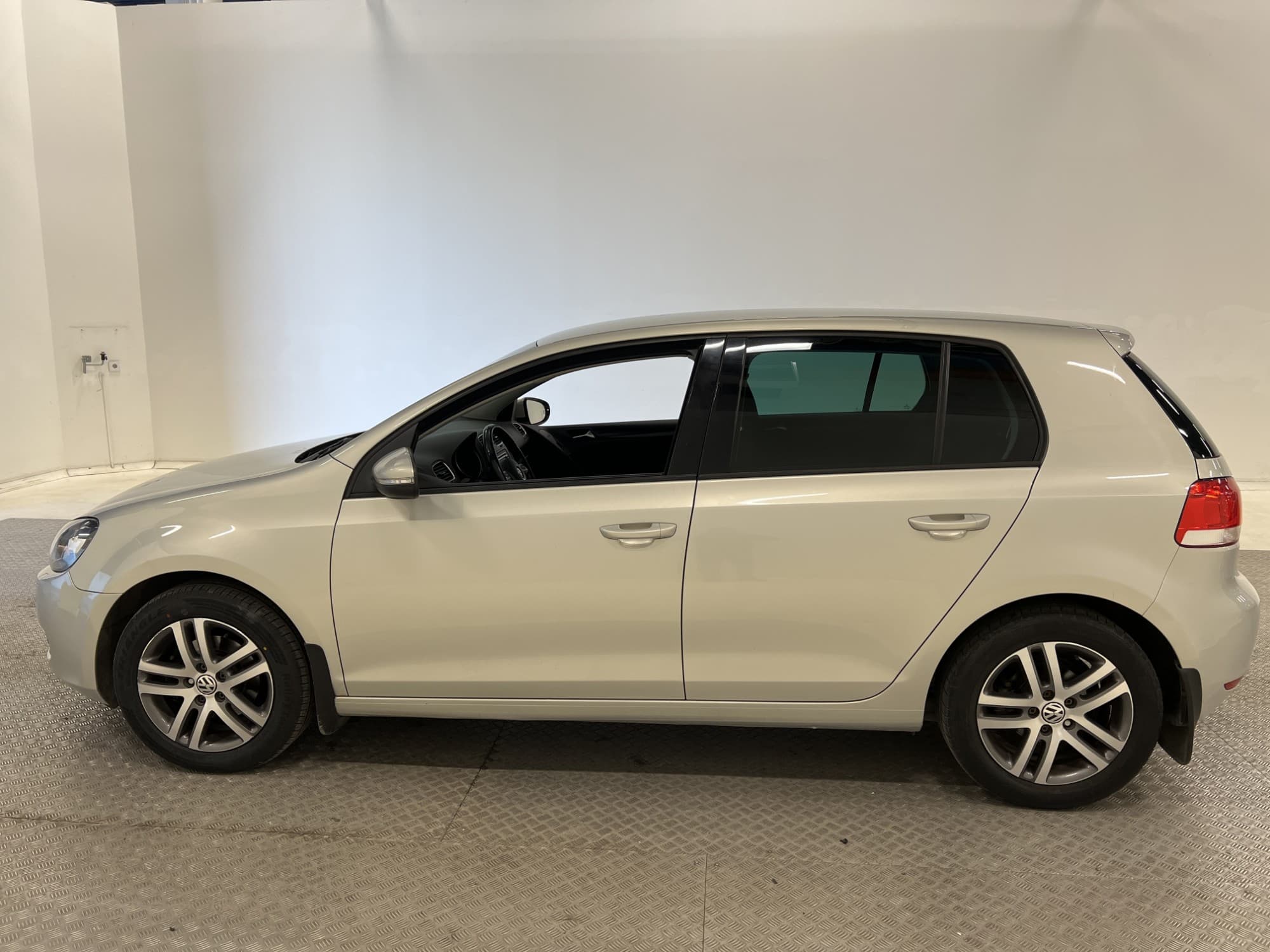 Volkswagen Golf 1.6 TDI 105hk
