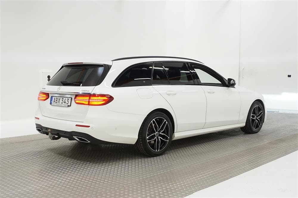Mercedes-Benz E 220d 4M 194hk AMG Pano Wide. Värmare 360°