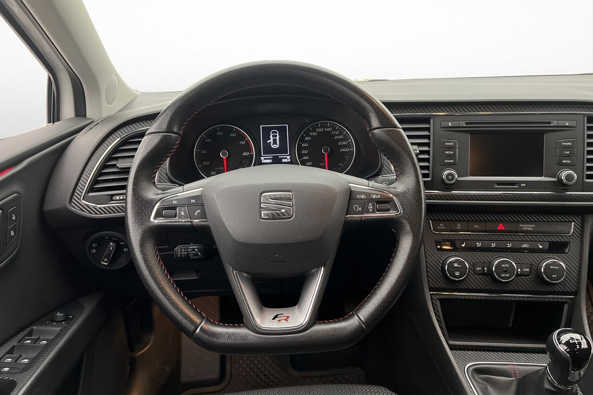 SEAT Leon 1.4 TSI 150hk FR Sensorar Adaptiv-Fart Halvskinn