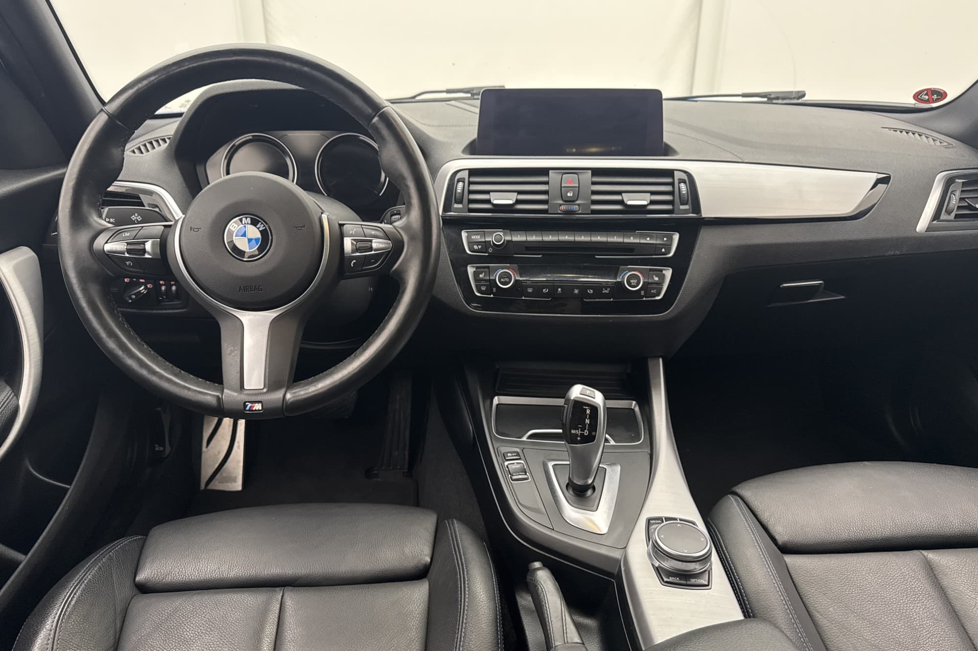 BMW 118 d Steptronic 150hk M Sport Shadow Cockpit P-Sensorer