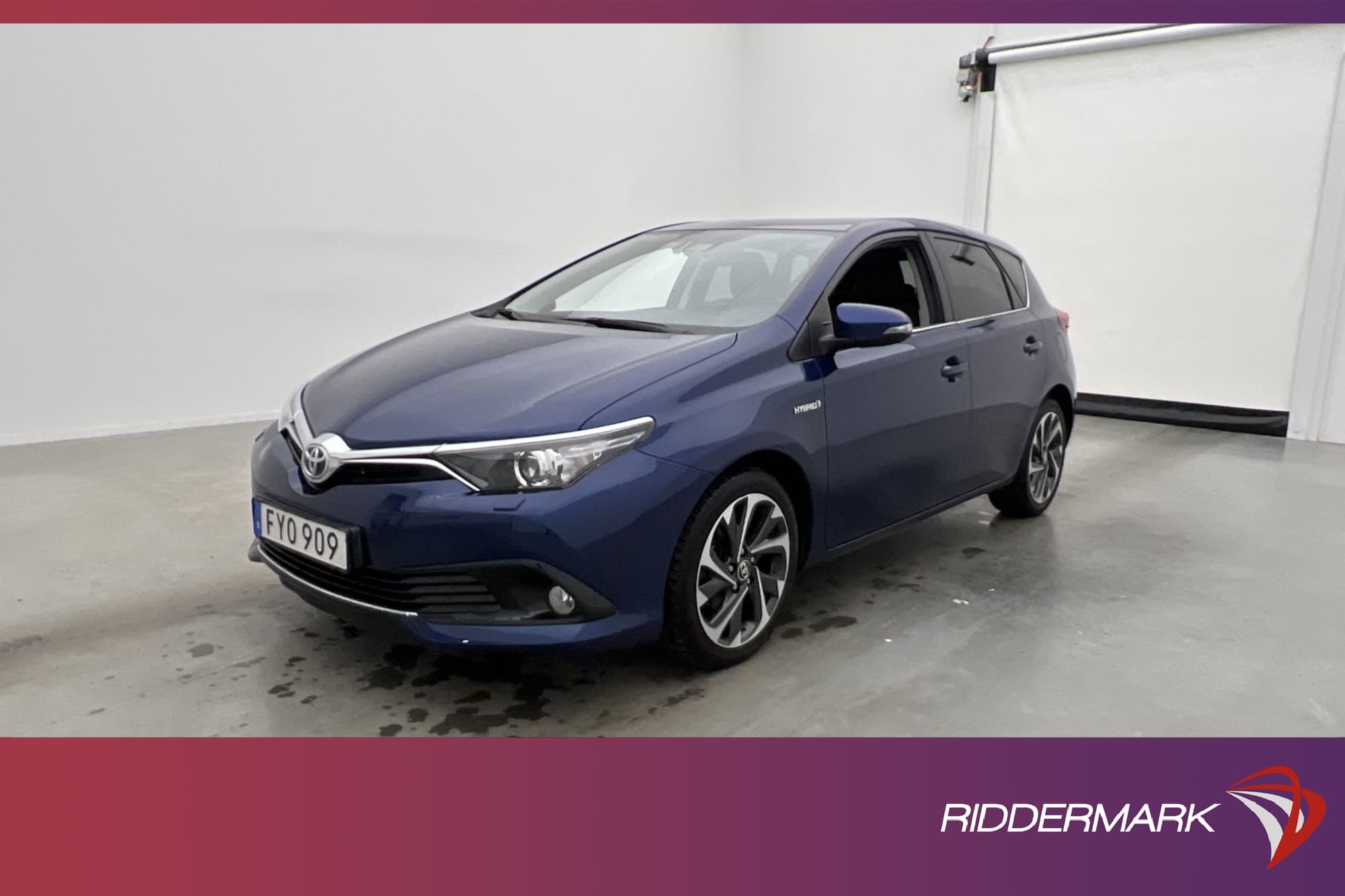 Toyota Auris Hybrid 136hk