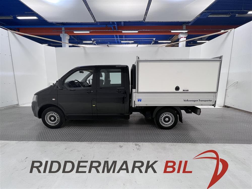 Volkswagen Transporter 2.0TDI 5sits 140hk Värmare Flakbil