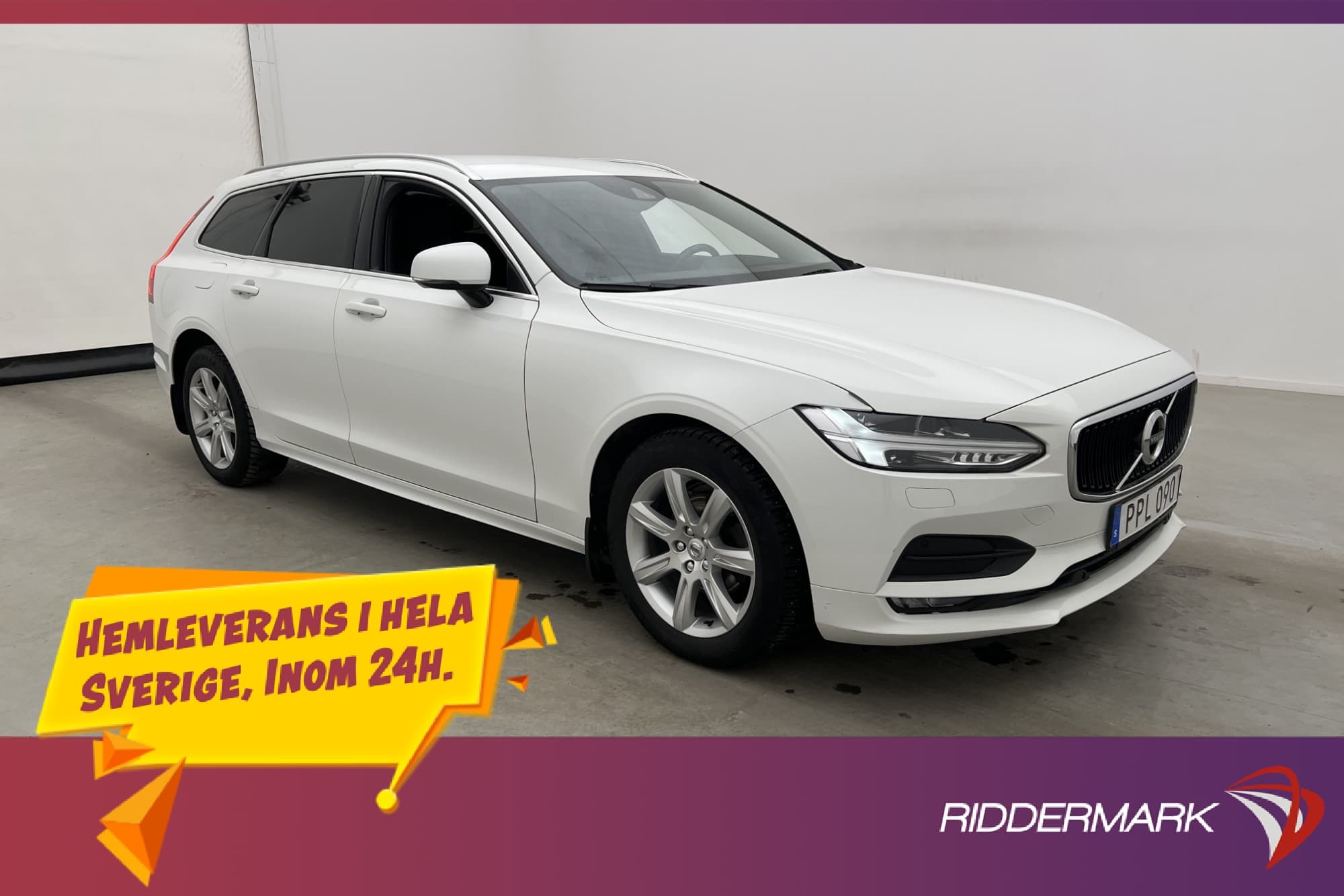 Volvo V90 D4 AWD 190hk Momentum Värmare Dragkrok Rattvärme