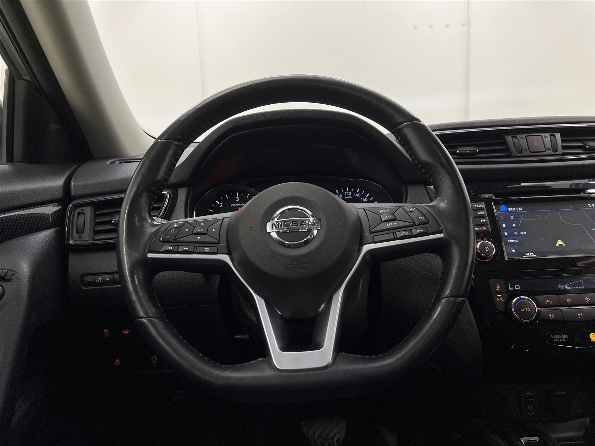 Nissan X-Trail 1.6 130hk Tekna BOSE  Navi Skinn 0,53L/mil