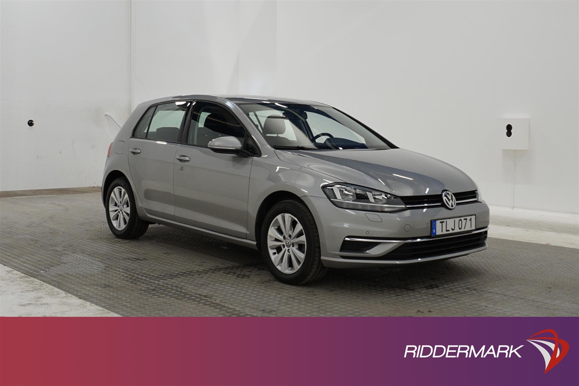 Volkswagen Golf 1.0 TSI115hk