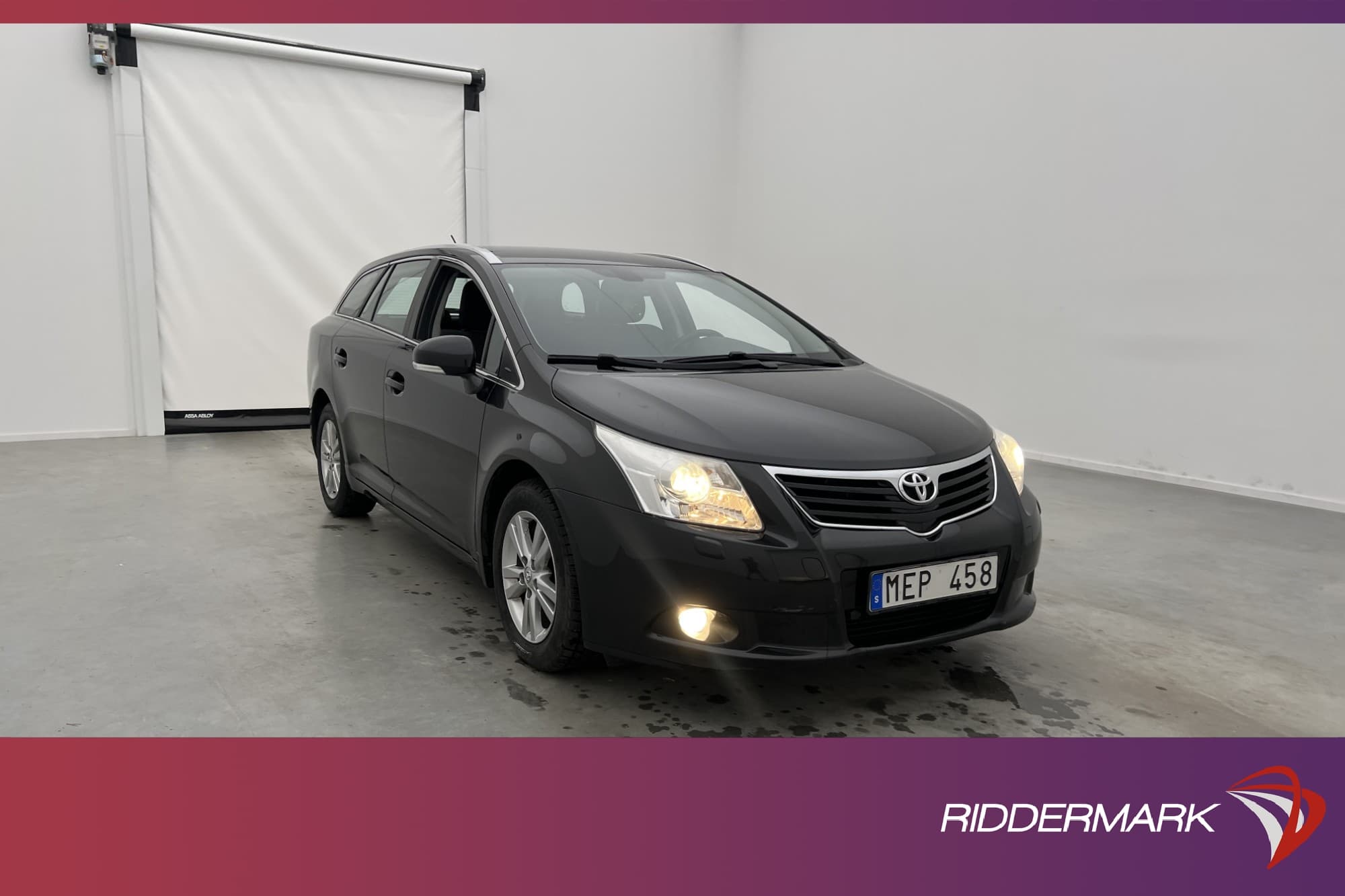 Toyota Avensis Kombi 1.8 147hk