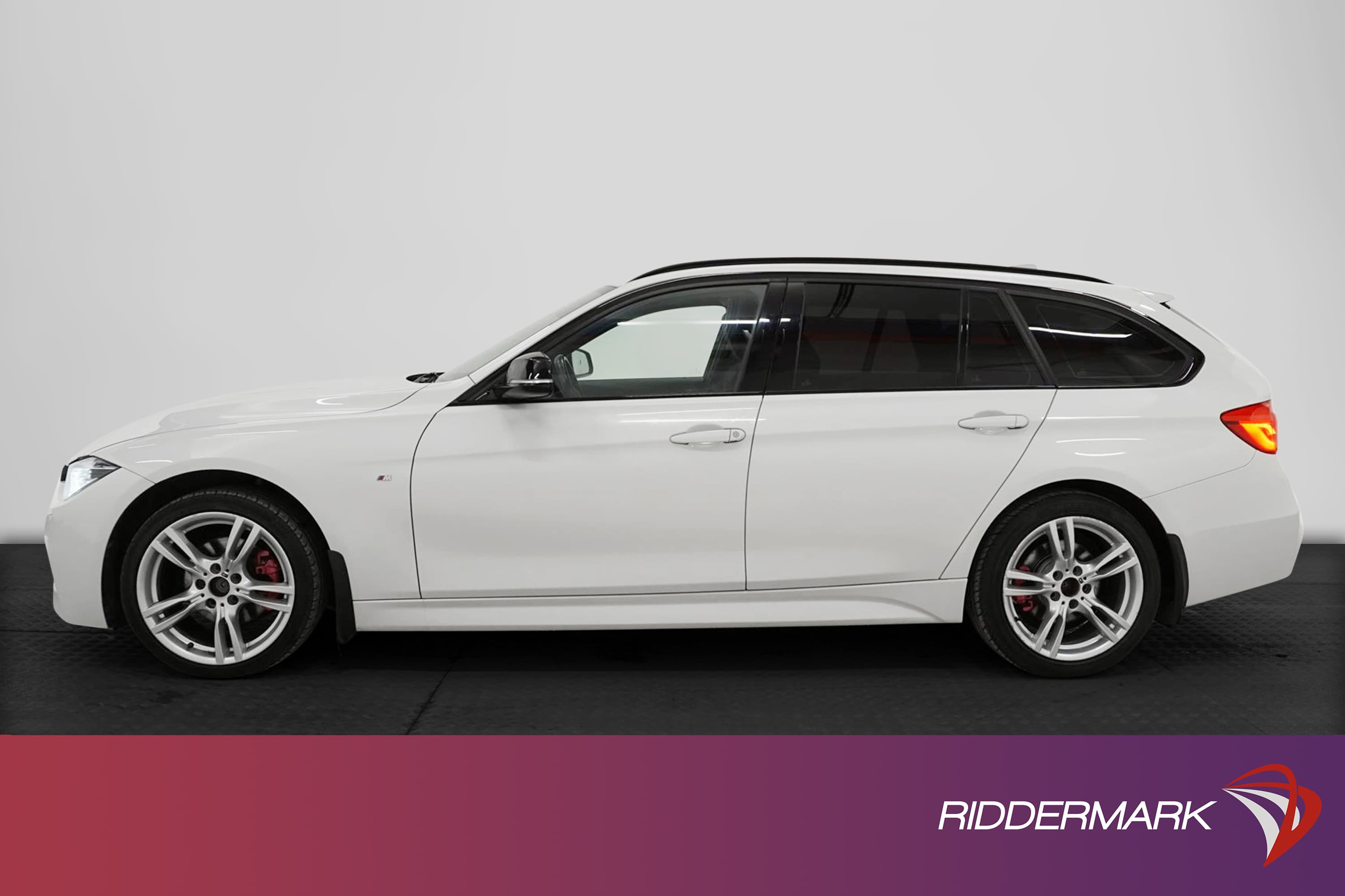 BMW 320i xDrive Touring 184hk