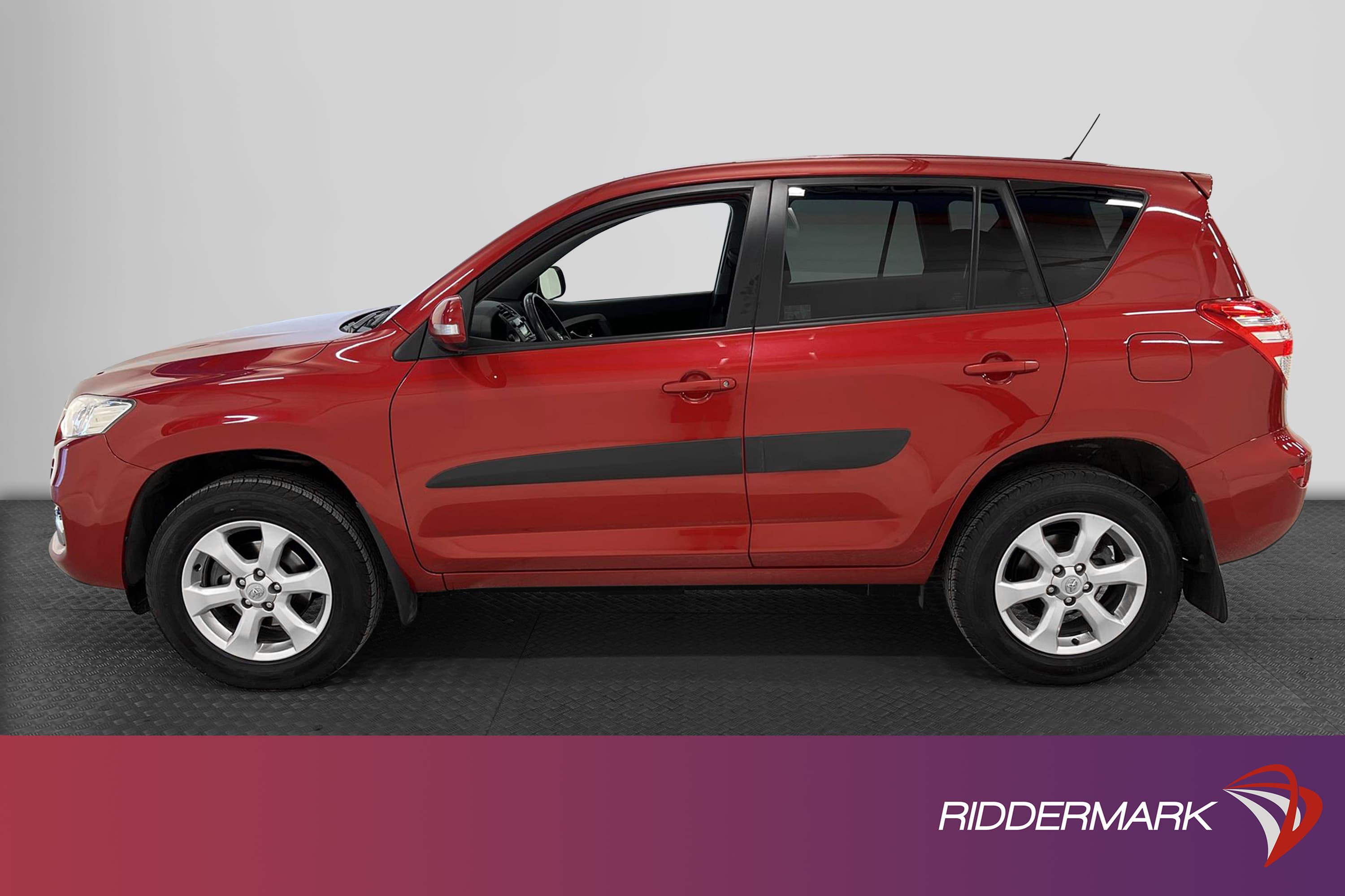 Toyota RAV4 2.0 VVT-i 4x4 158hk 2 Bruk