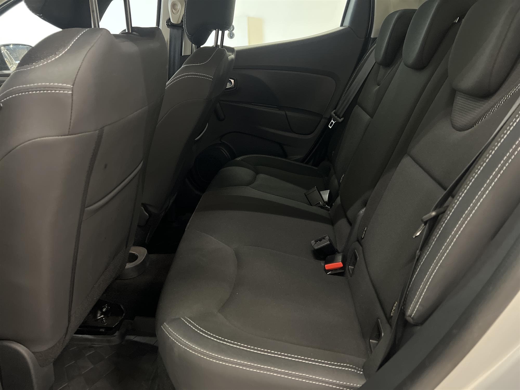 Renault  Clio 0.9 TCe 90hk Navi Låg Skatt 0,50L/mil