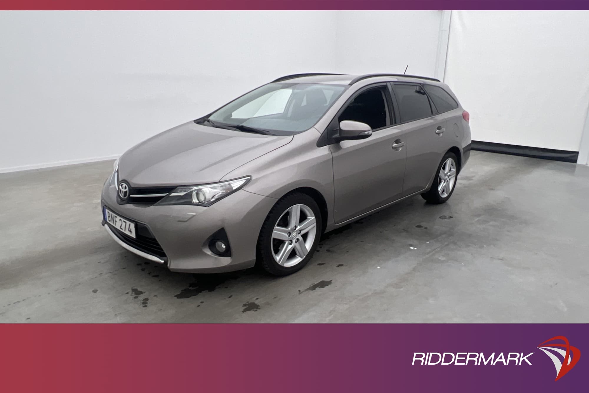Toyota Auris Touring Sports 132hk