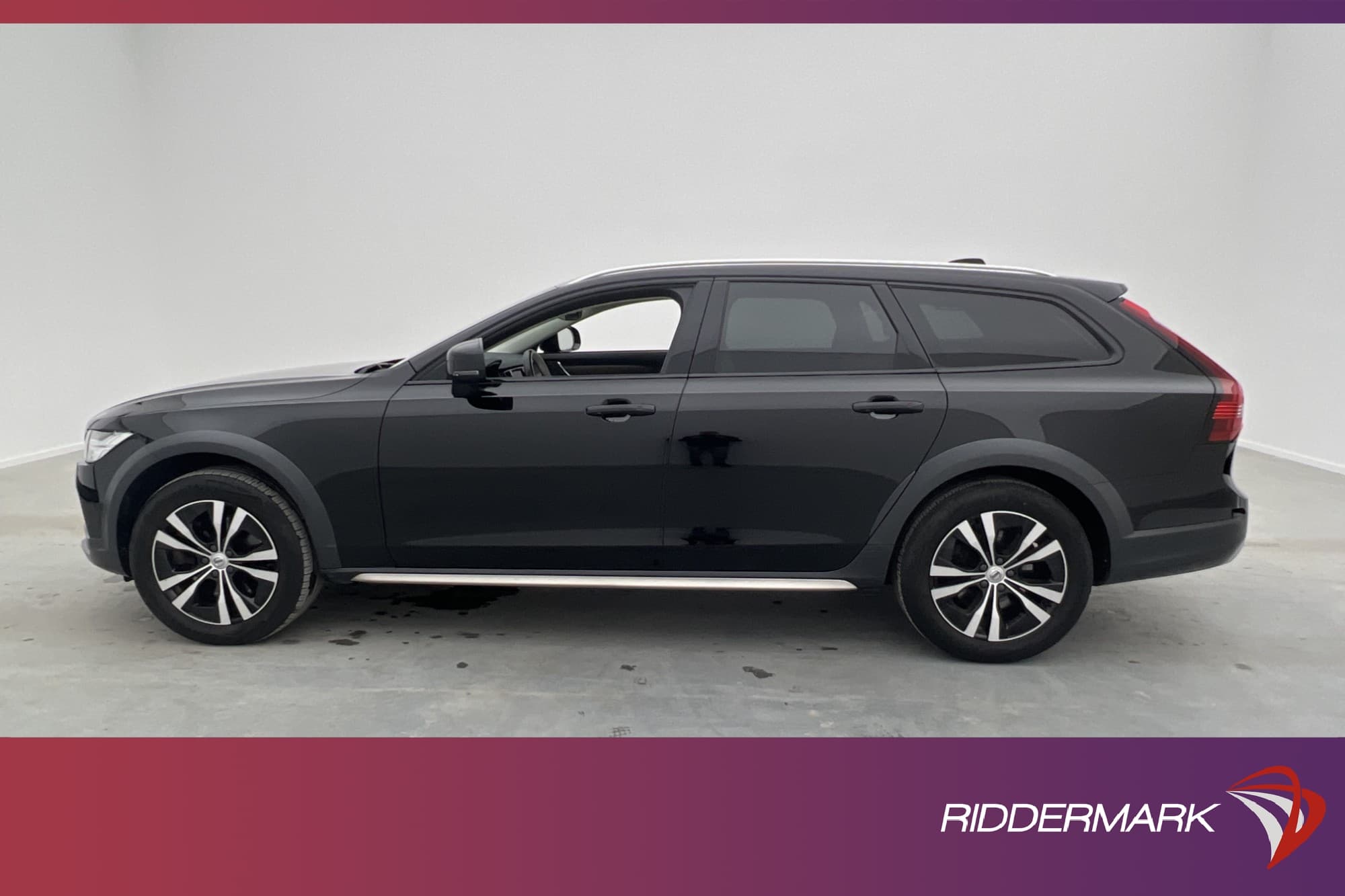 Volvo V90 Cross Country B5 AWD