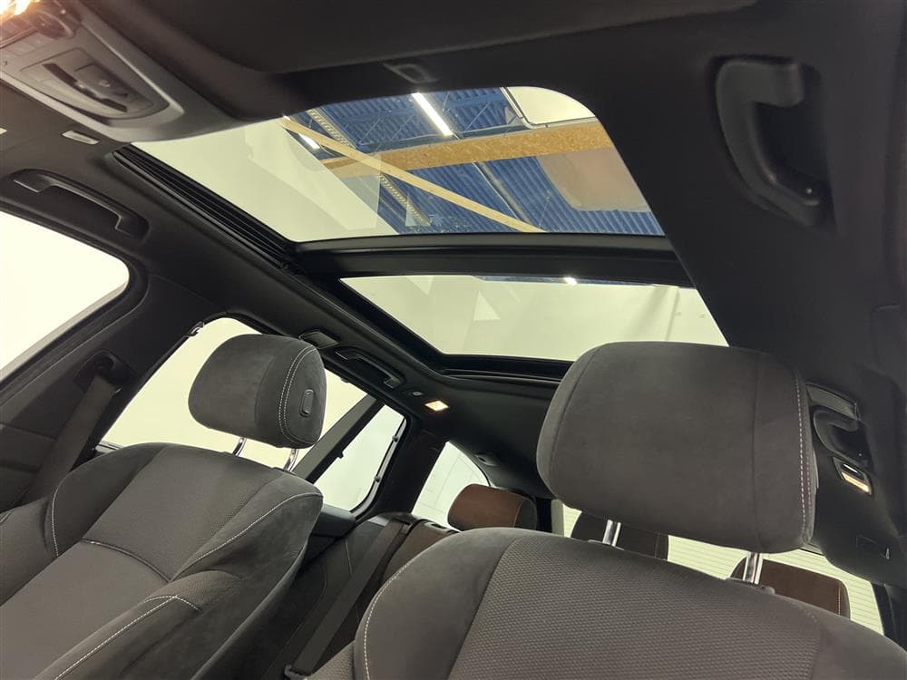 BMW 530d xDrive 258hk M-Sport Panorama Harman/Kardon HUD interiör