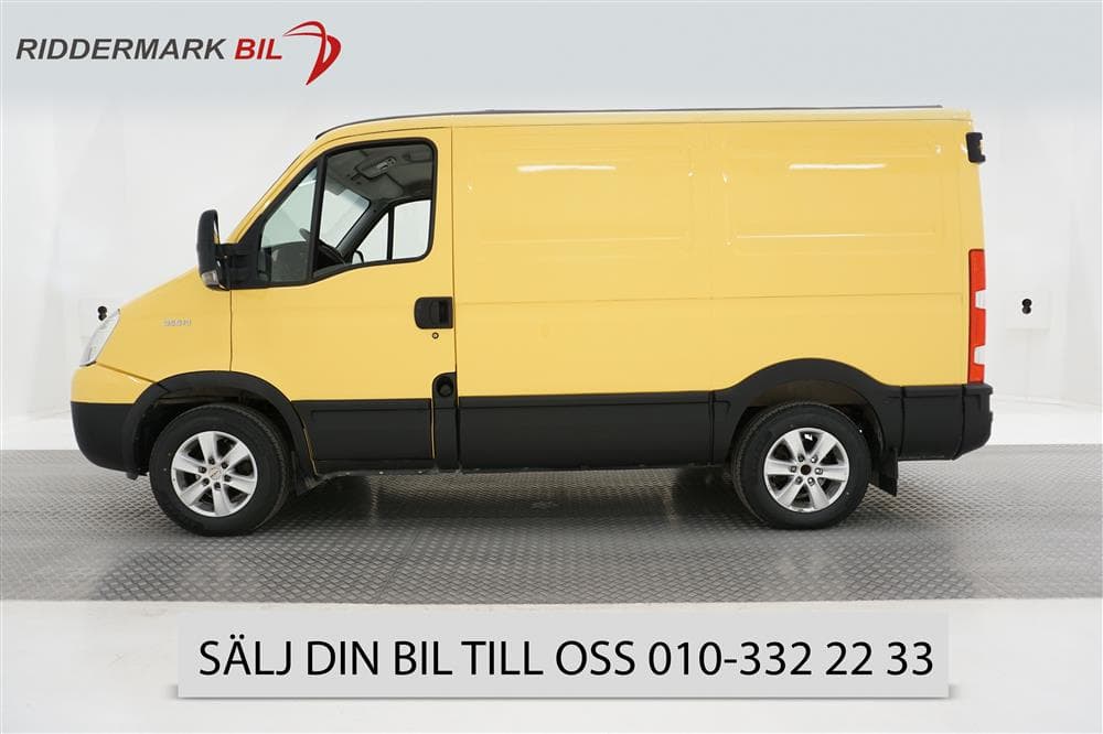 Iveco Daily 2.3 HPT 126hk Nyservad Nybes Drag Moms