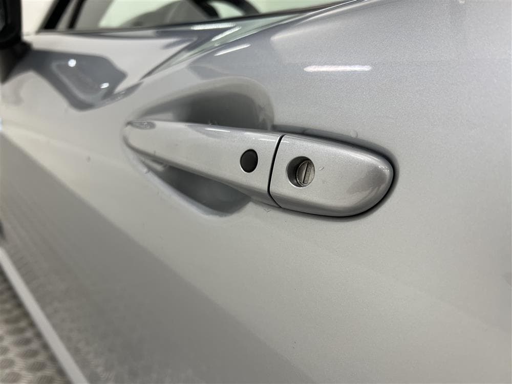Fiat 124 Spider 1.4 "Abarth" Navi Skinn B-kamerainteriör