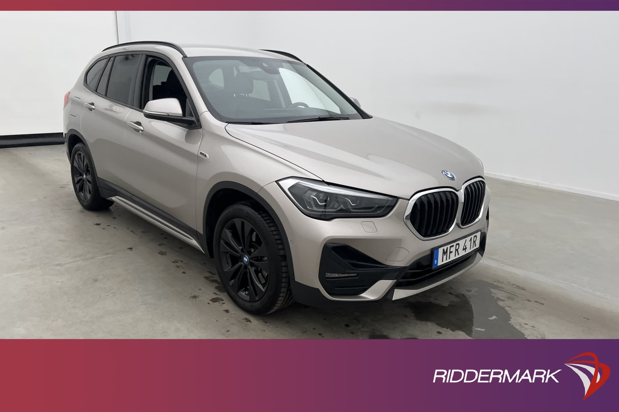 BMW X1 xDrive25e 220hk