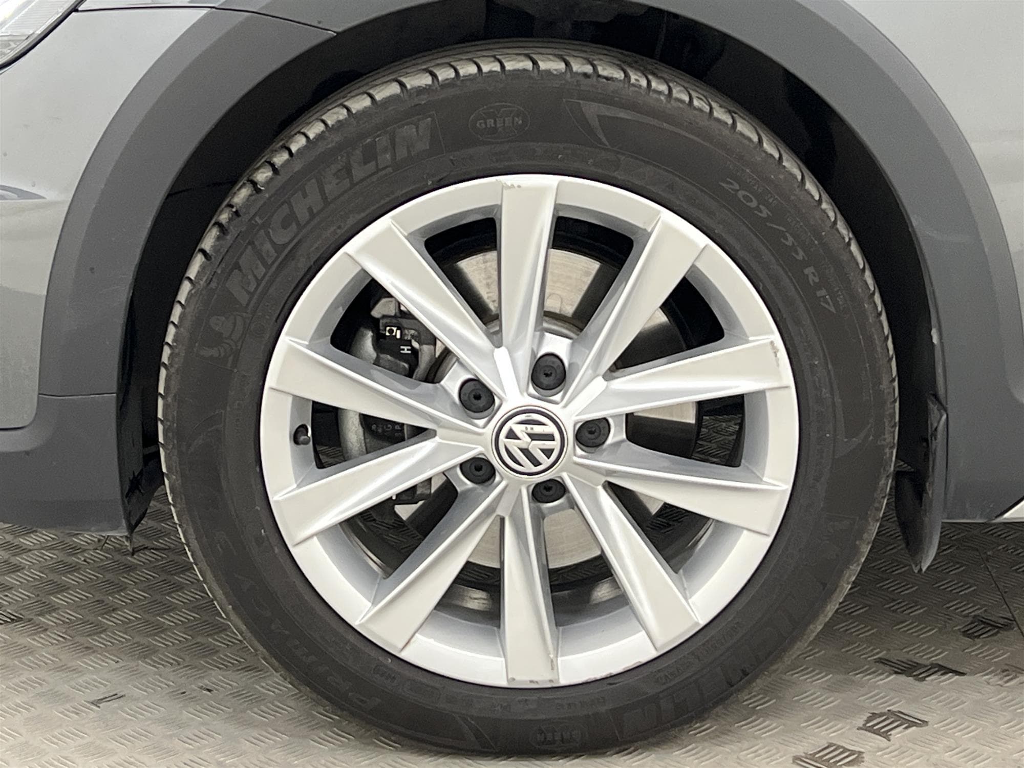 Volkswagen  Golf Alltrack 2.0 TDI 4M 184hk Cockpit D-Värmare