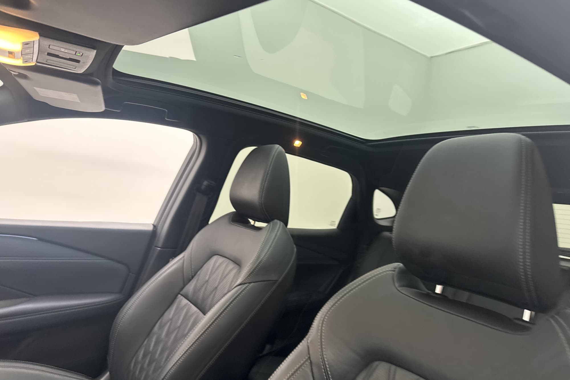 Nissan Qashqai 158hk Tekna+ Pano BOSE 360 Skinn GPS Elstolar