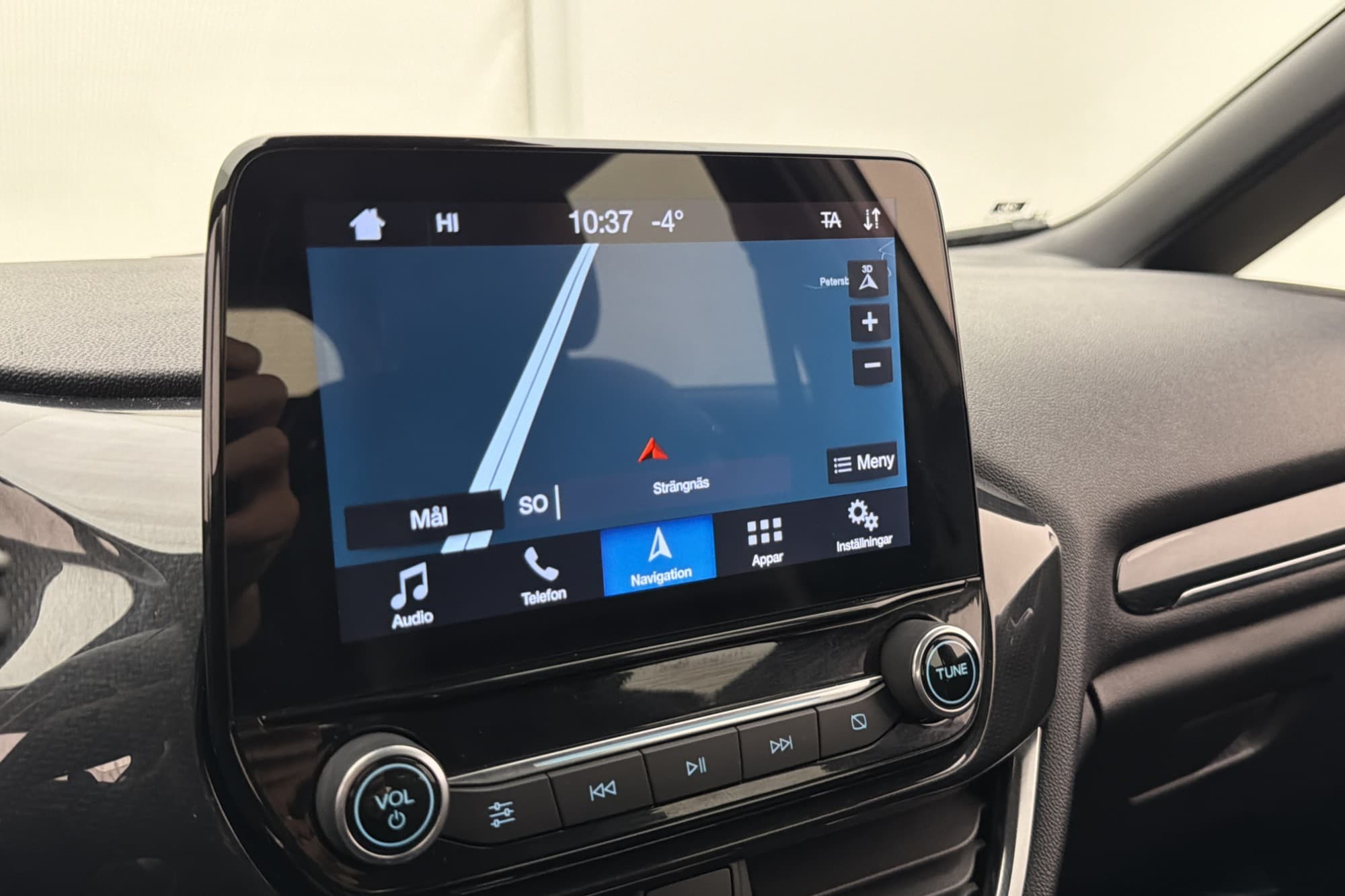 Ford Fiesta Active 100hk B&O Navi Rattvärme CarPlay Sensorer