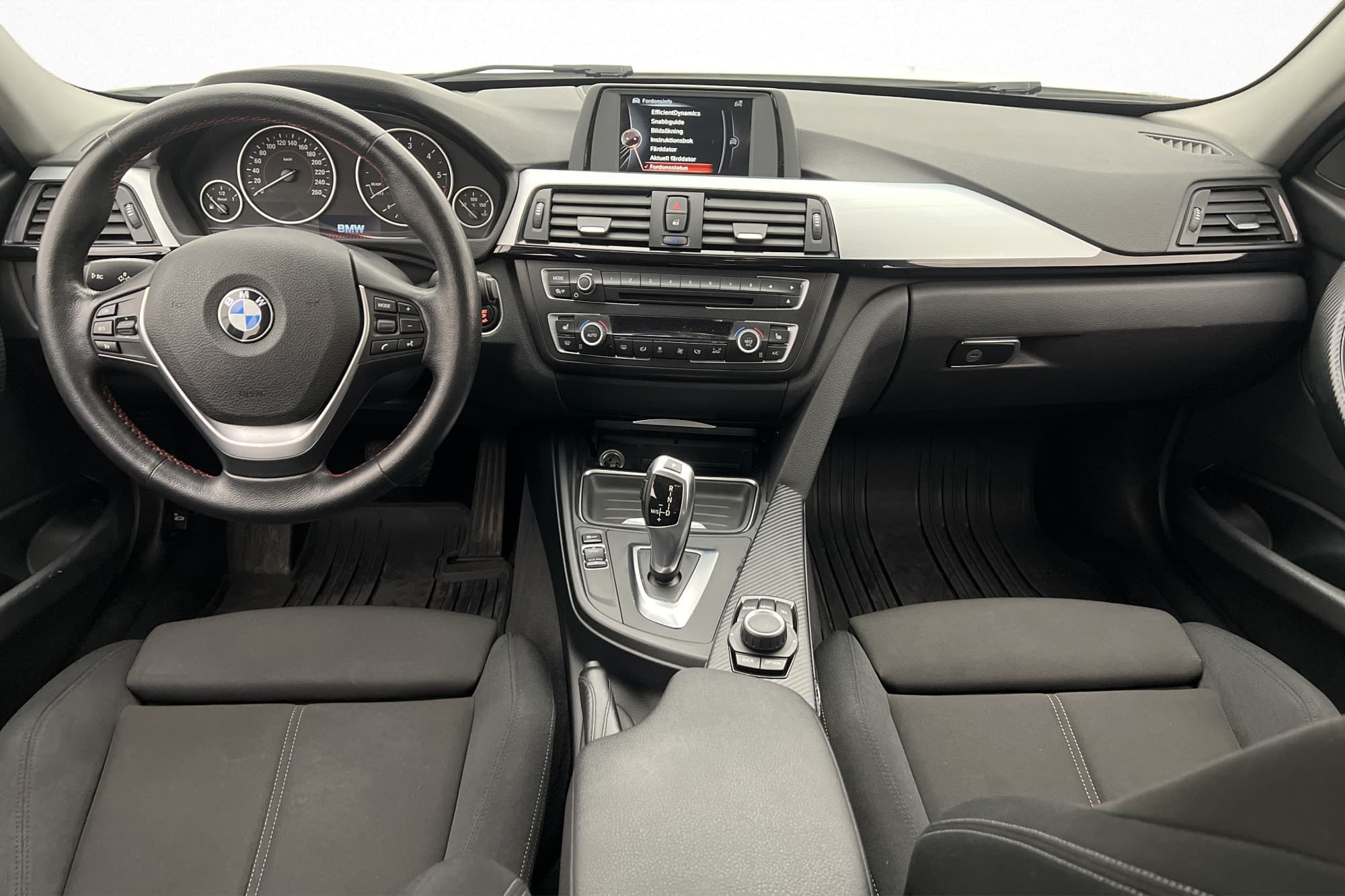 BMW 320 d xDrive 184hk Sport line Dragkrok Bluetooth
