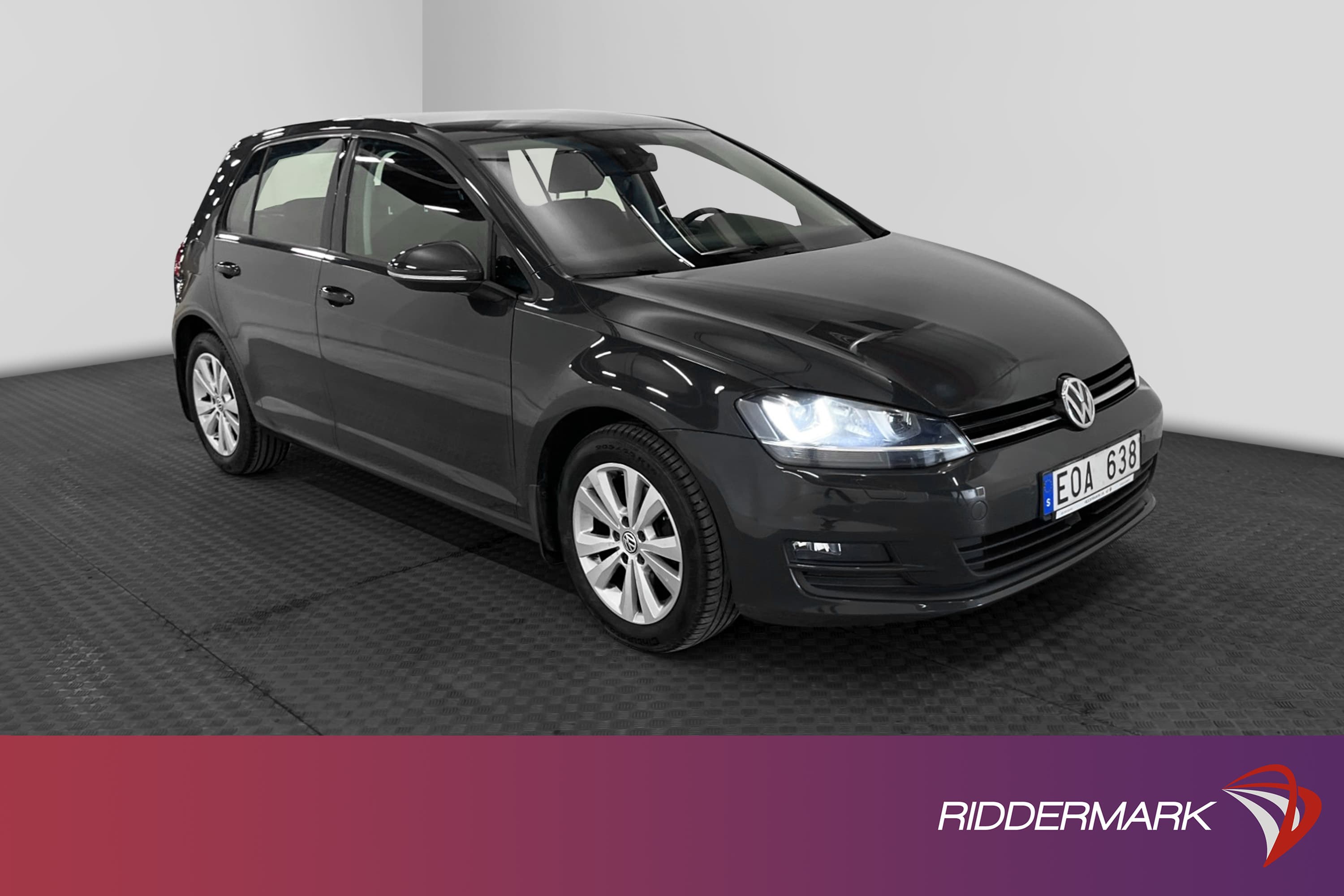Volkswagen Golf 1.6 105hk