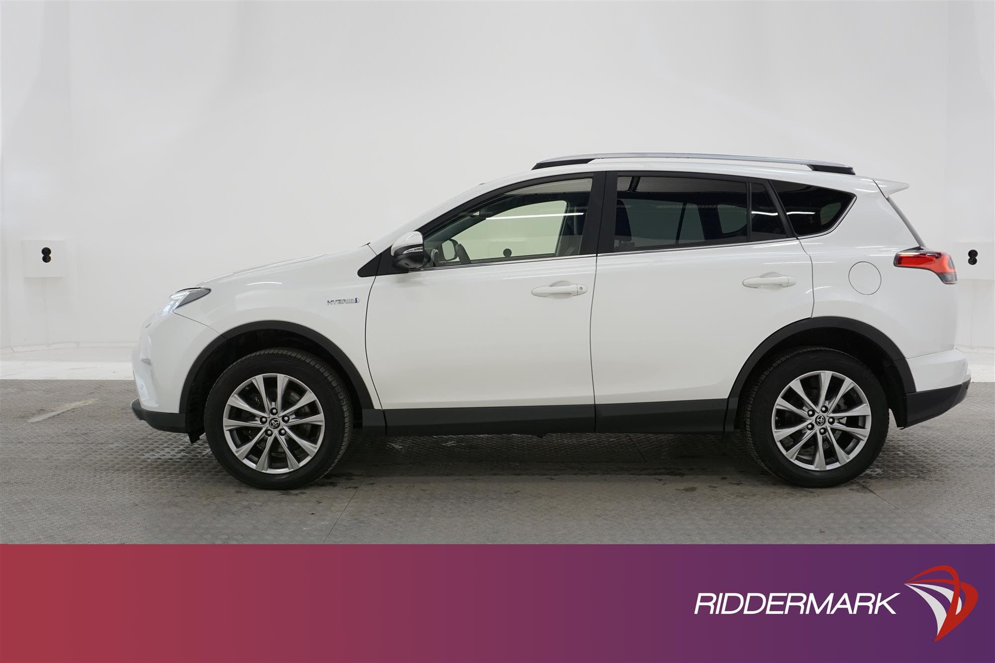 Toyota RAV4 Hybrid AWD 2.5 197hk M&K-Värm 360 Kam Drag