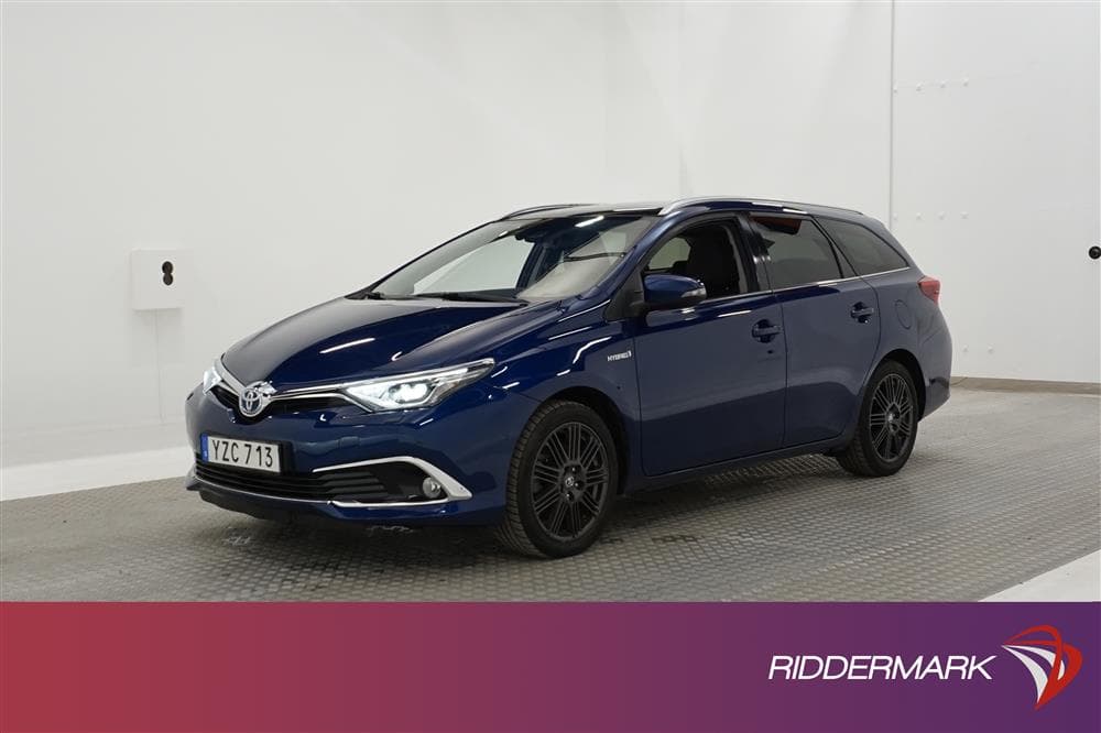 Toyota Auris Touring Hybrid 136hk