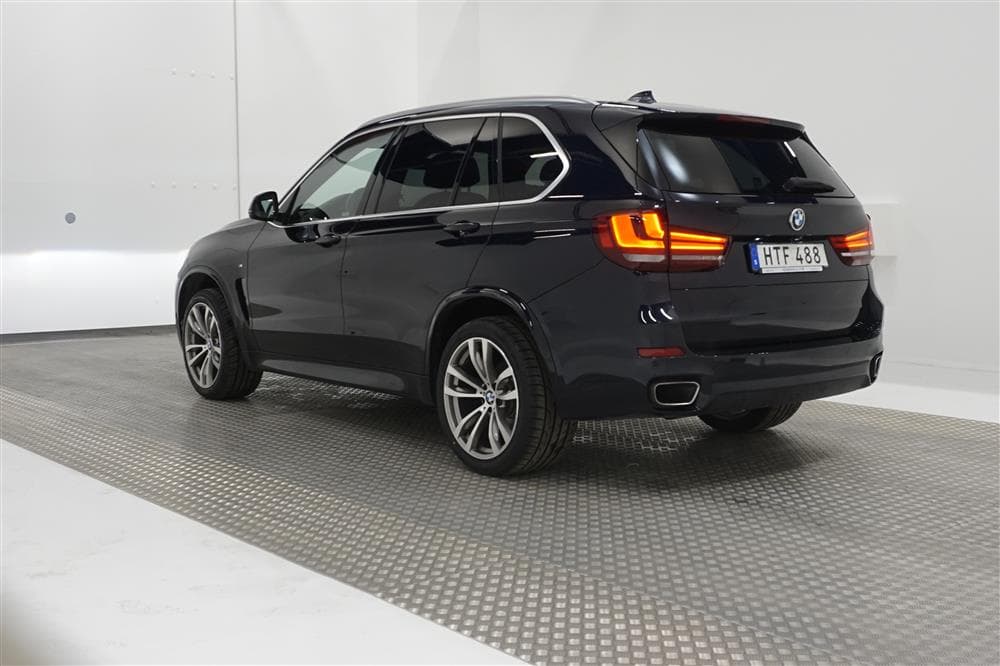 BMW X5 xDrive30d M Sport Värmare Panorama B&O Kamera Navi