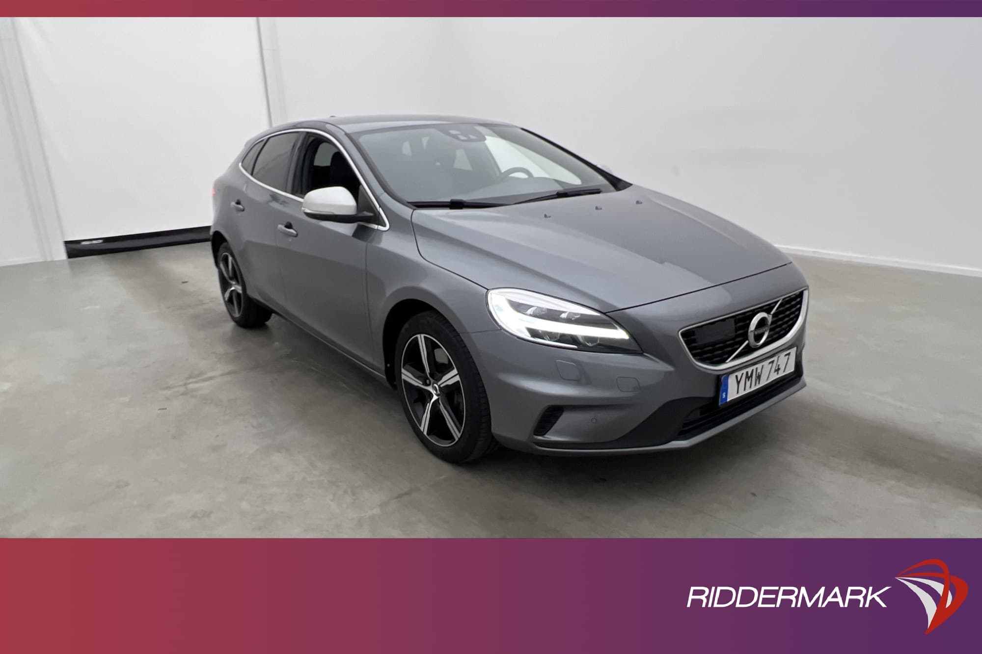 Volvo V40 D2