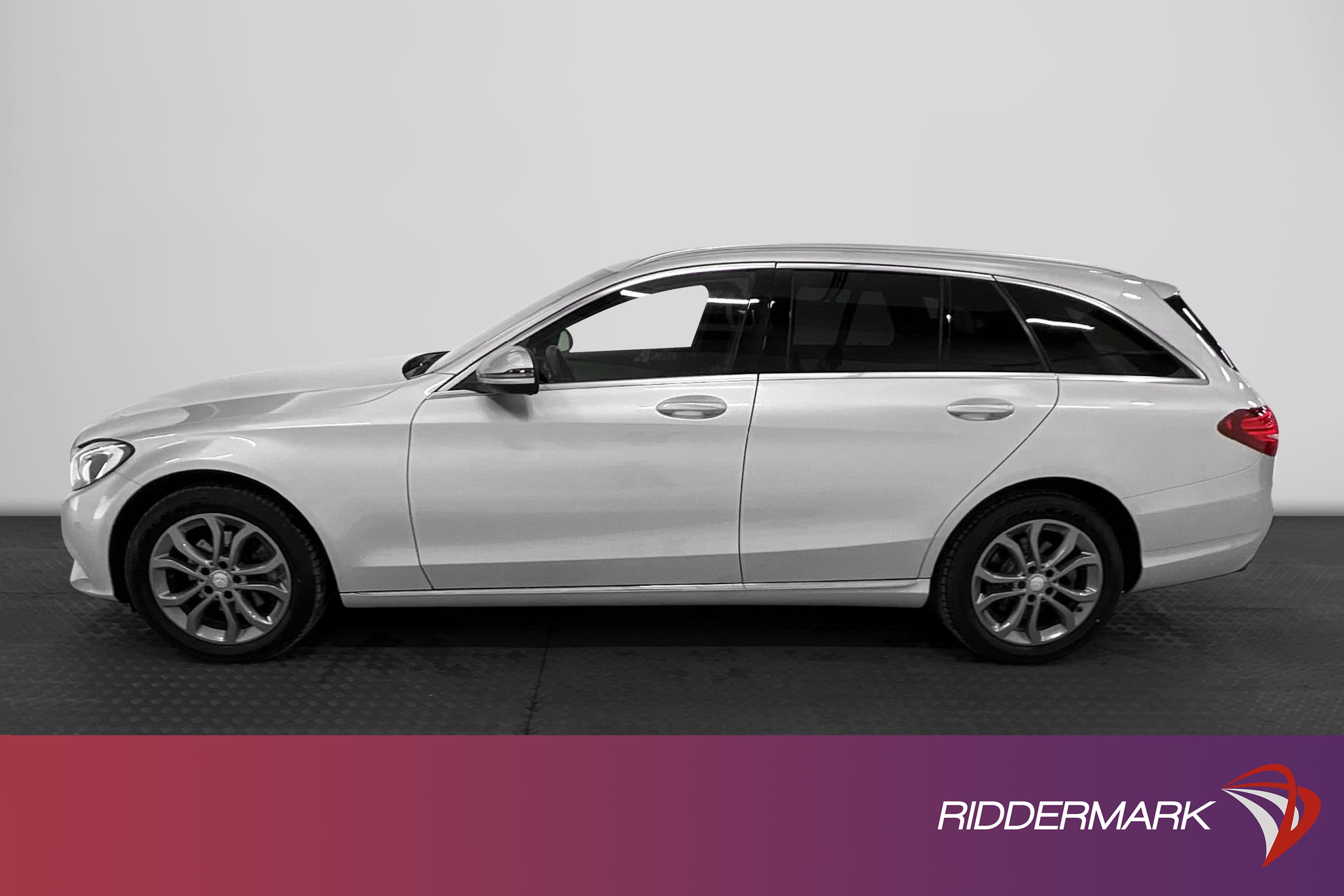 Mercedes-Benz C 220 T  4M