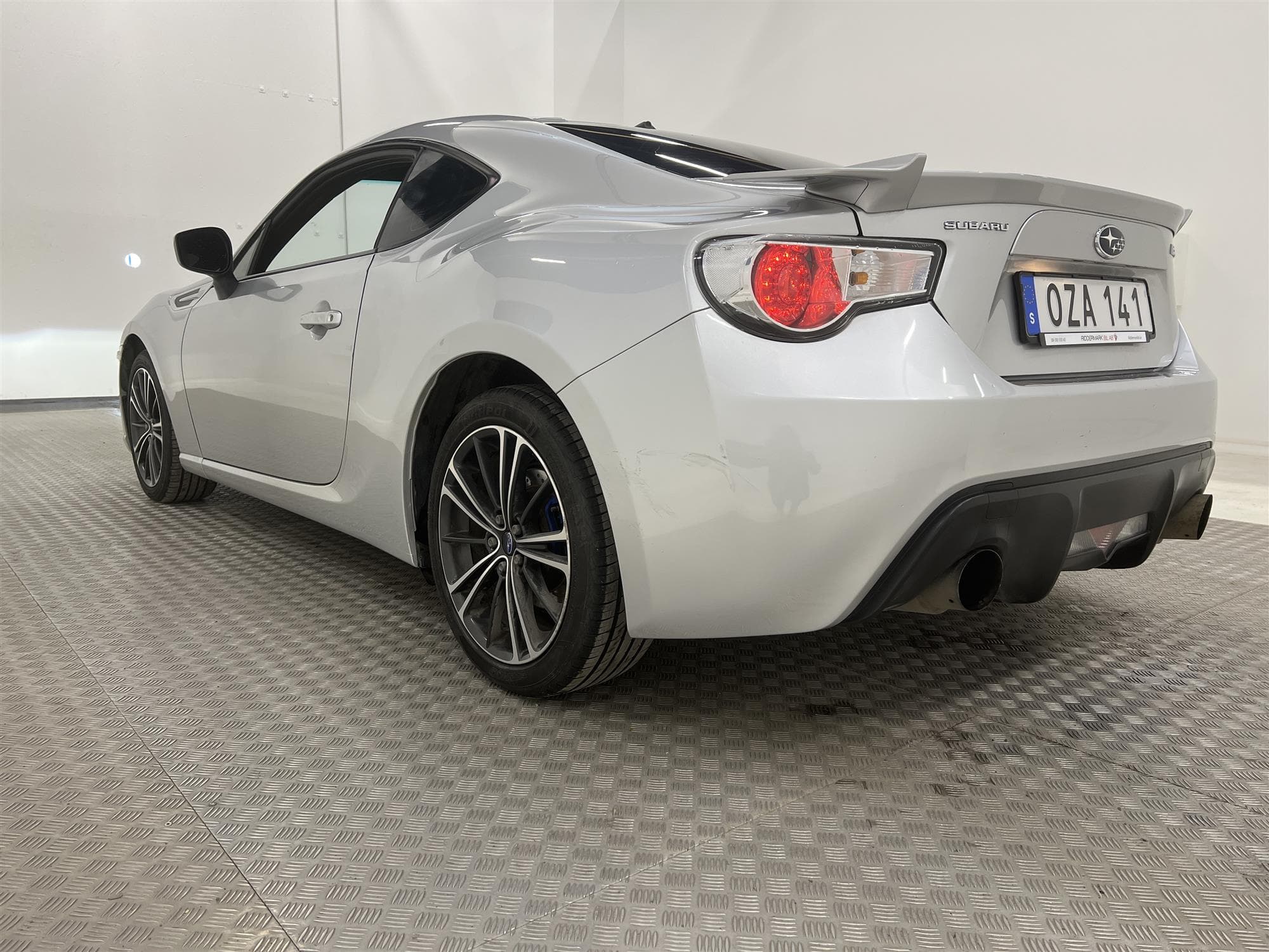 Subaru BRZ 2.0 R Sport 200hk Navi Skinn/Alcantara interiör