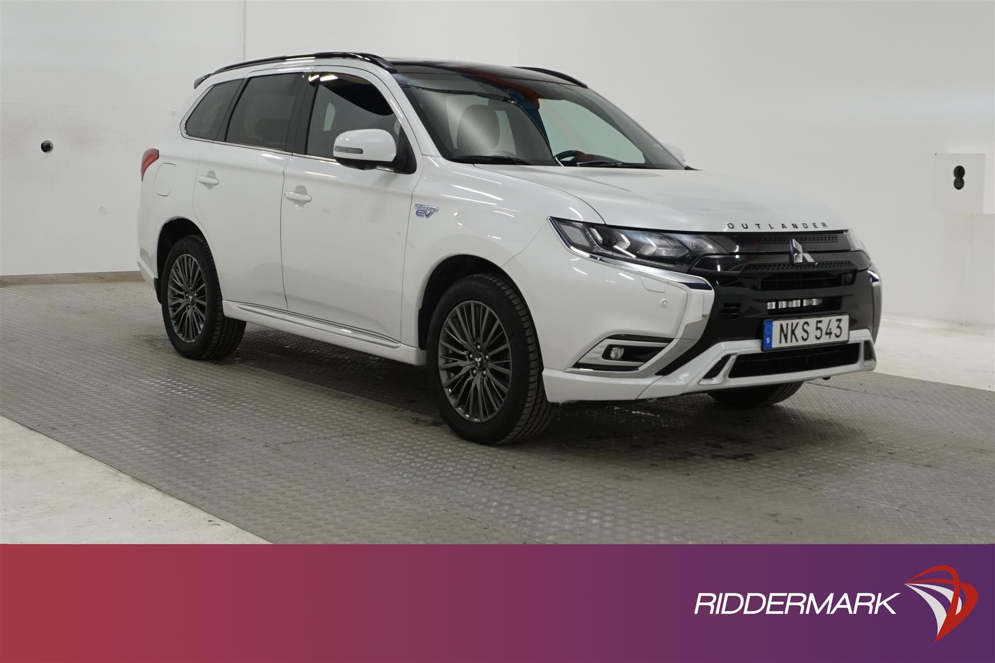 Mitsubishi Outlander PHEV 4WD 230hk