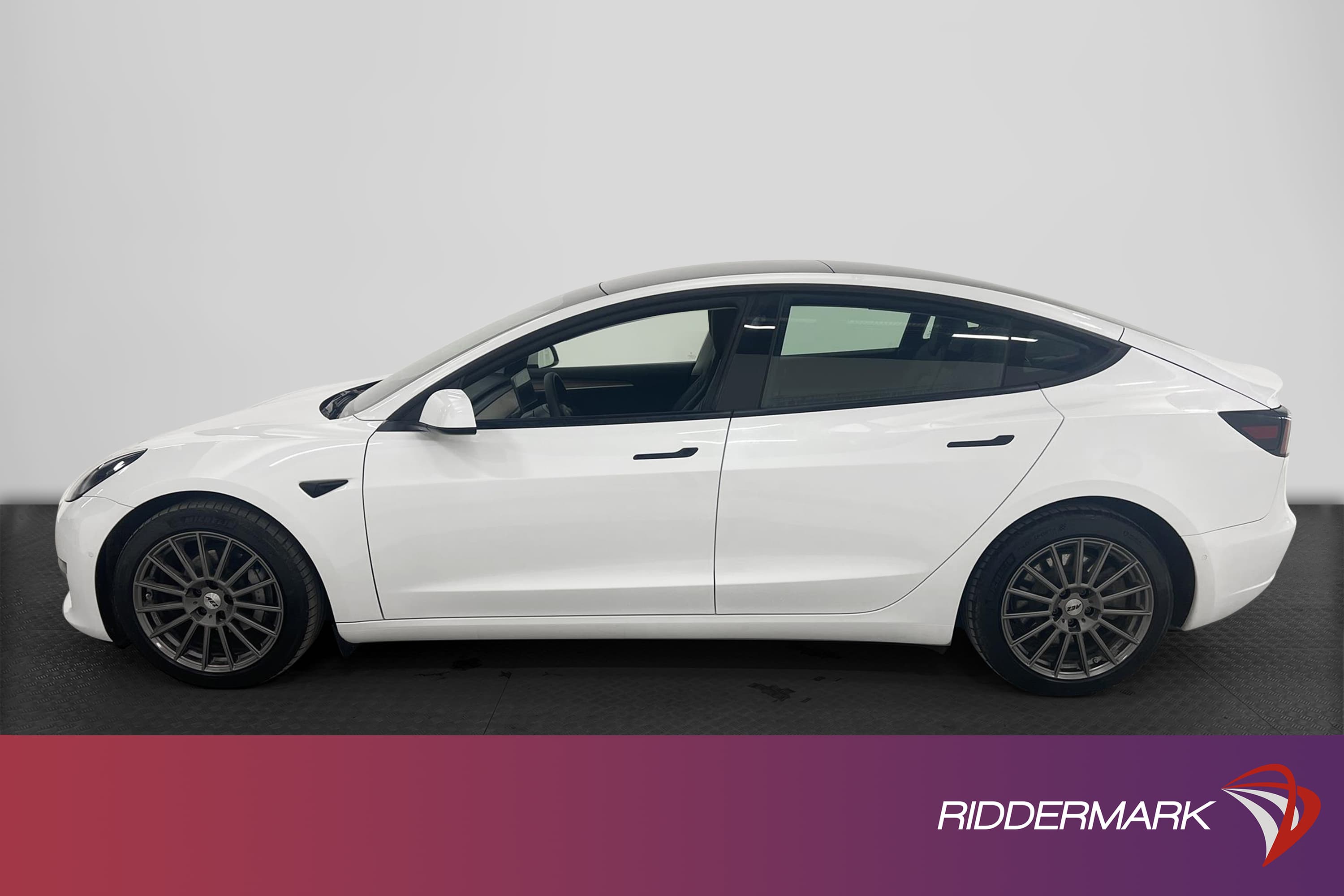 Tesla Model 3 Long Range AWD 440hk