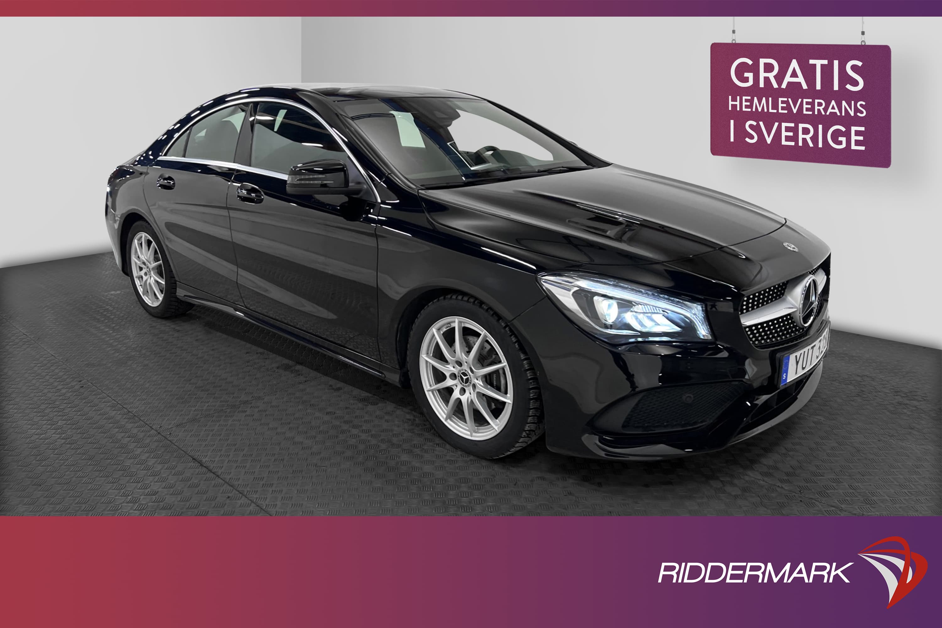Mercedes-Benz CLA 180 Coupé 122hk AMG Pano Kamera Välservad