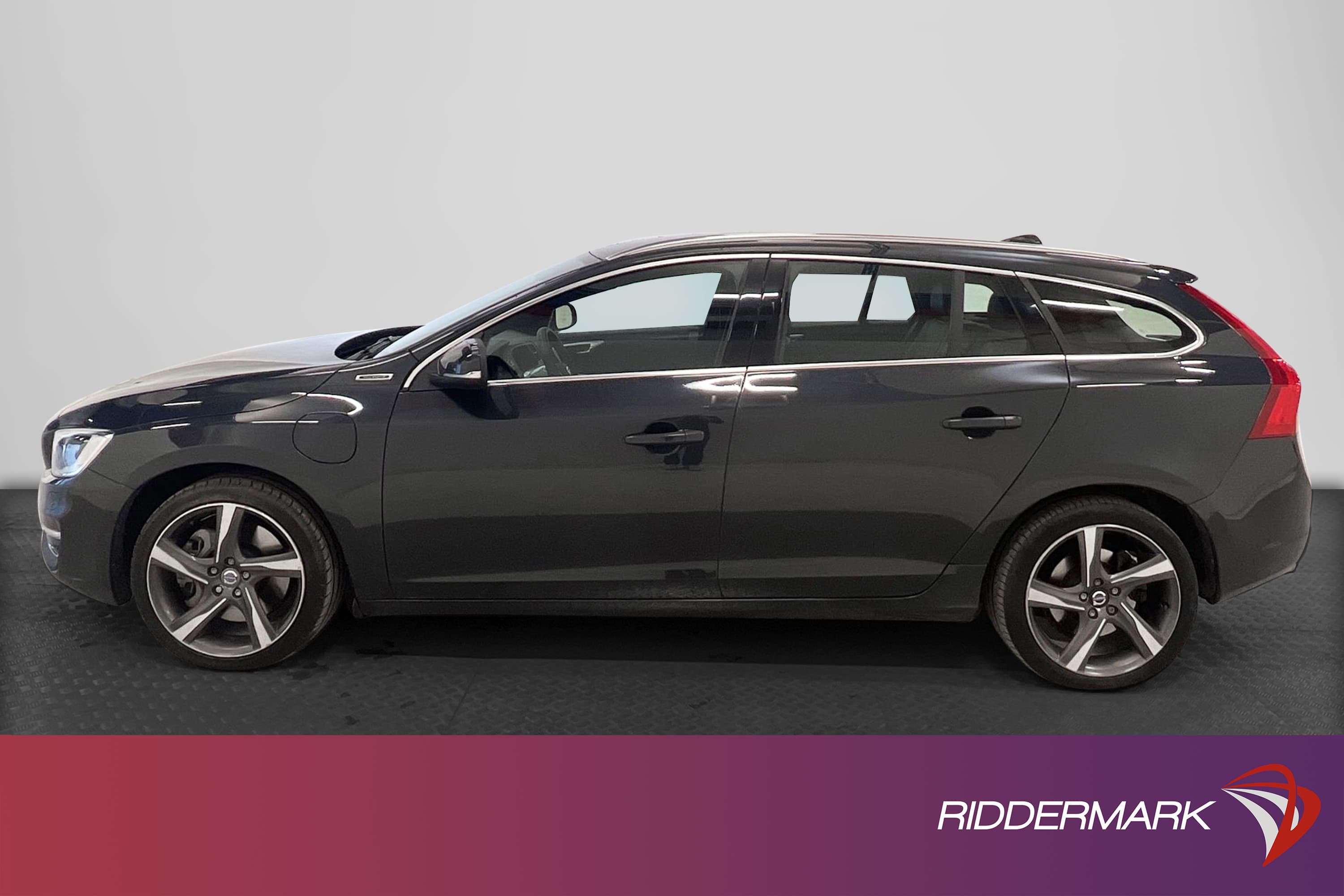 Volvo V60 D5 Plug-in Hybrid AWD 231hk