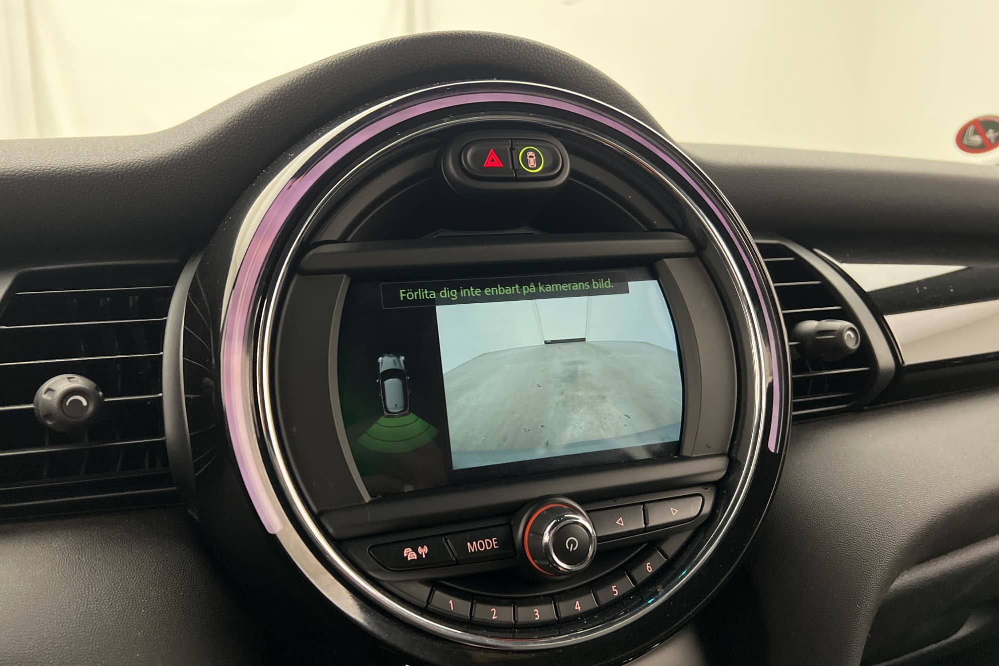 MINI Cooper SE 184hk Excitement Värmare Kamera Navi CarPlay