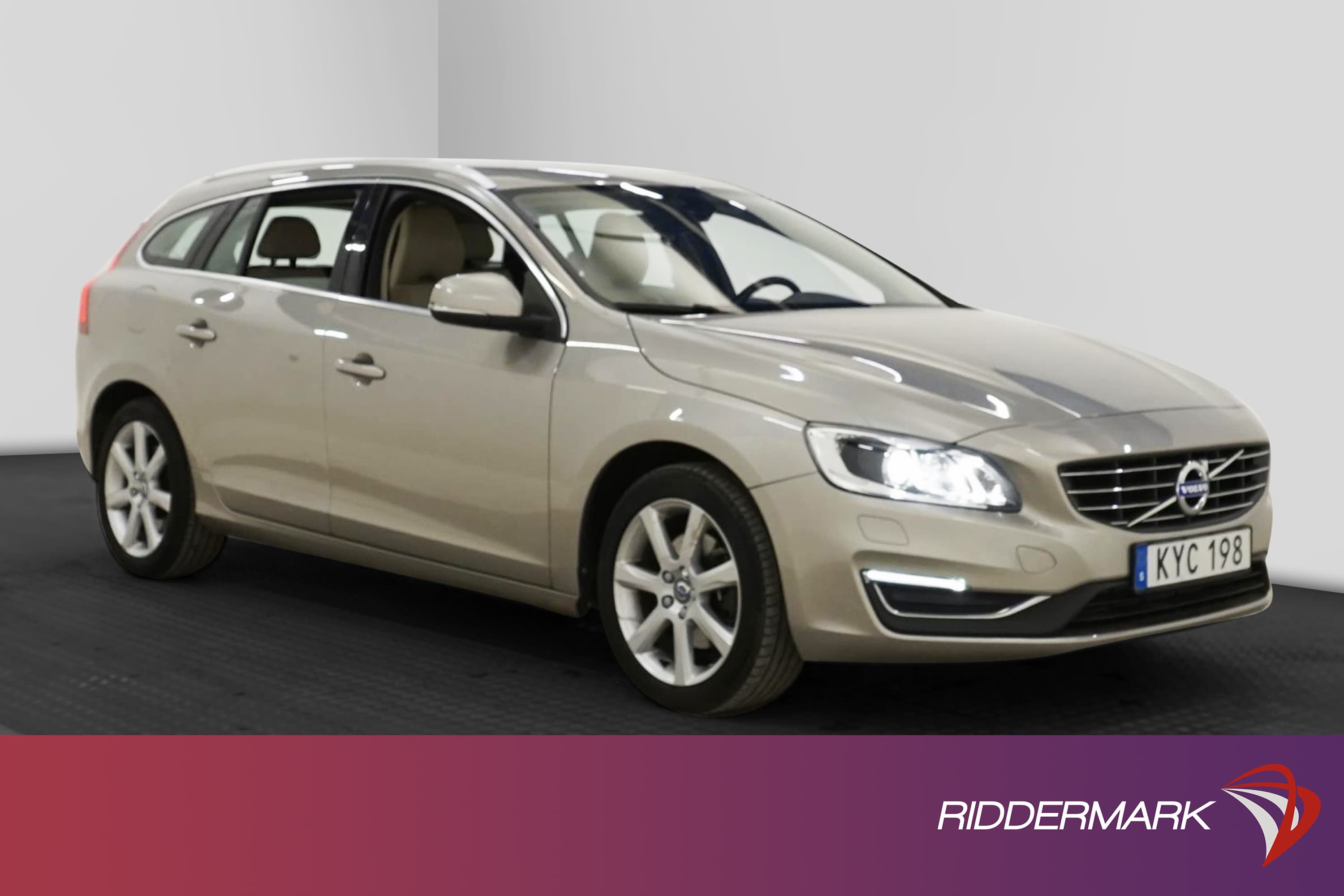 Volvo V60 T4 190hk Summum