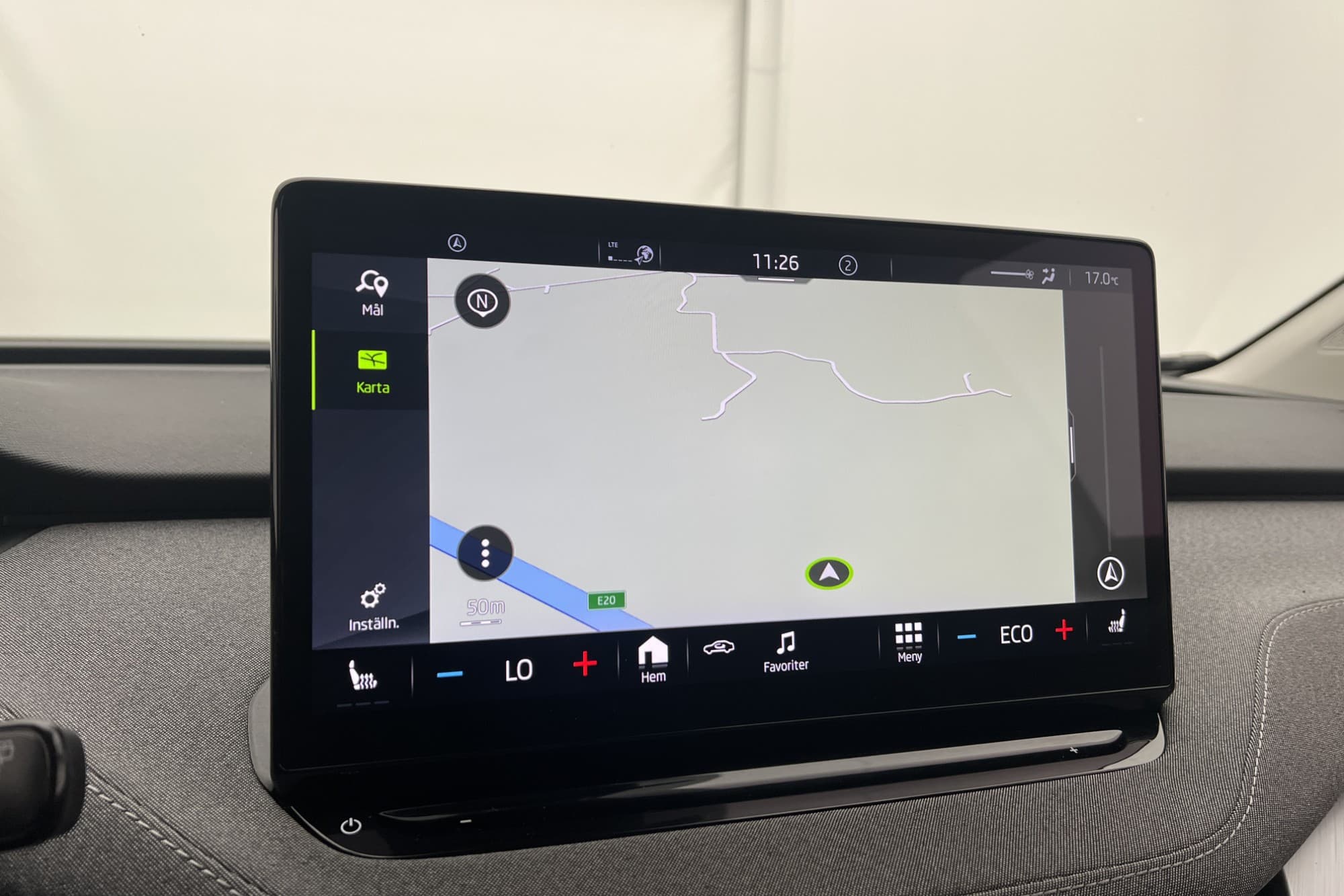 Skoda Enyaq iV 80 204hk Värmare 360* Dragkrok CarPlay