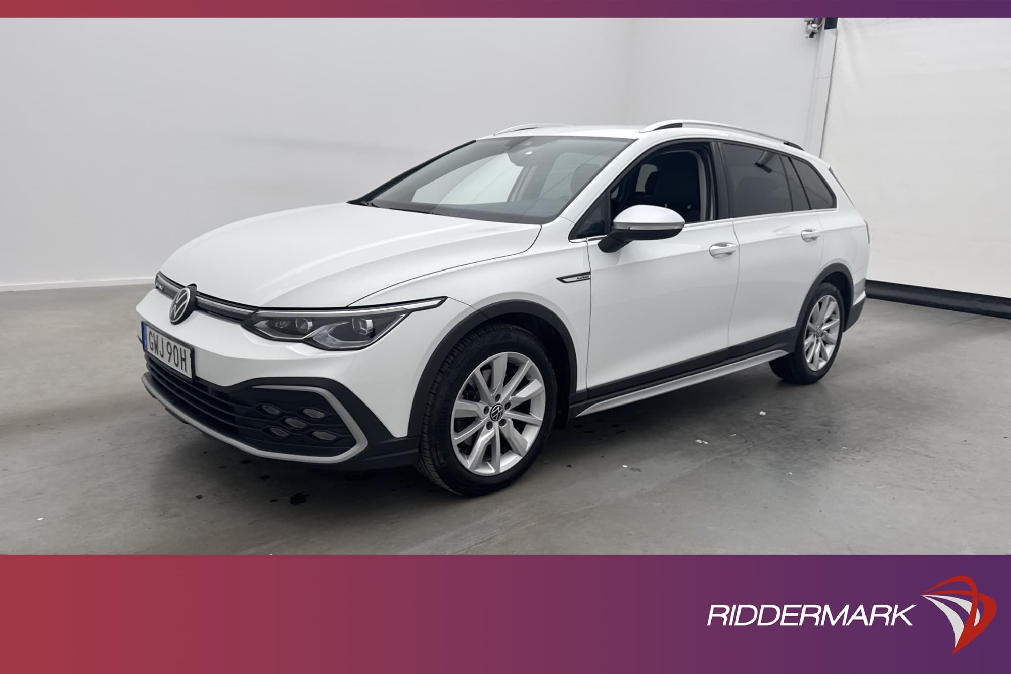 Volkswagen Golf Alltrack 4M Värmare Dragkrok Kamera CarPlay