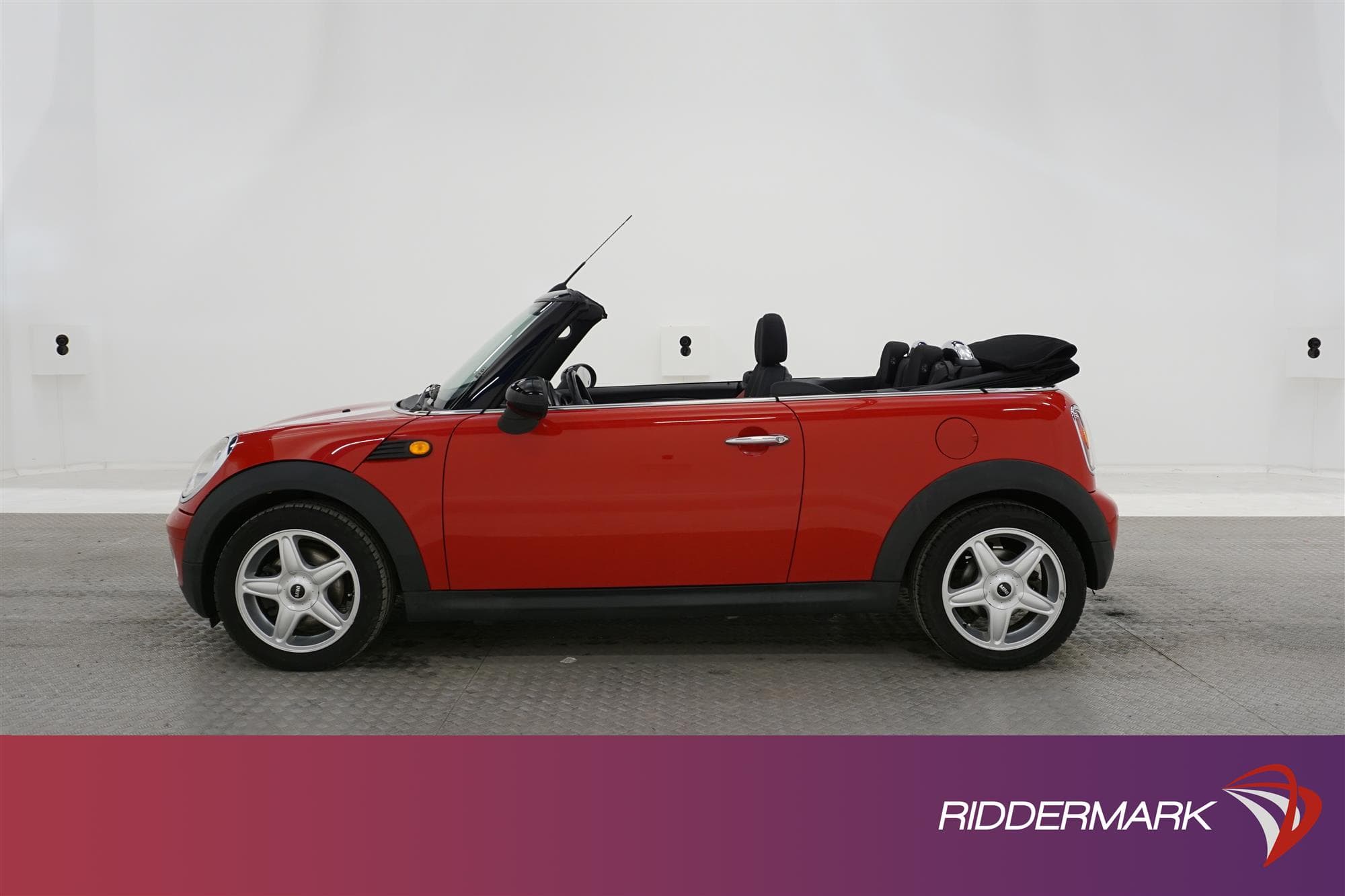 MINI Cabriolet 120hk P-Sensorer Låg Skatt 0,57L/mil