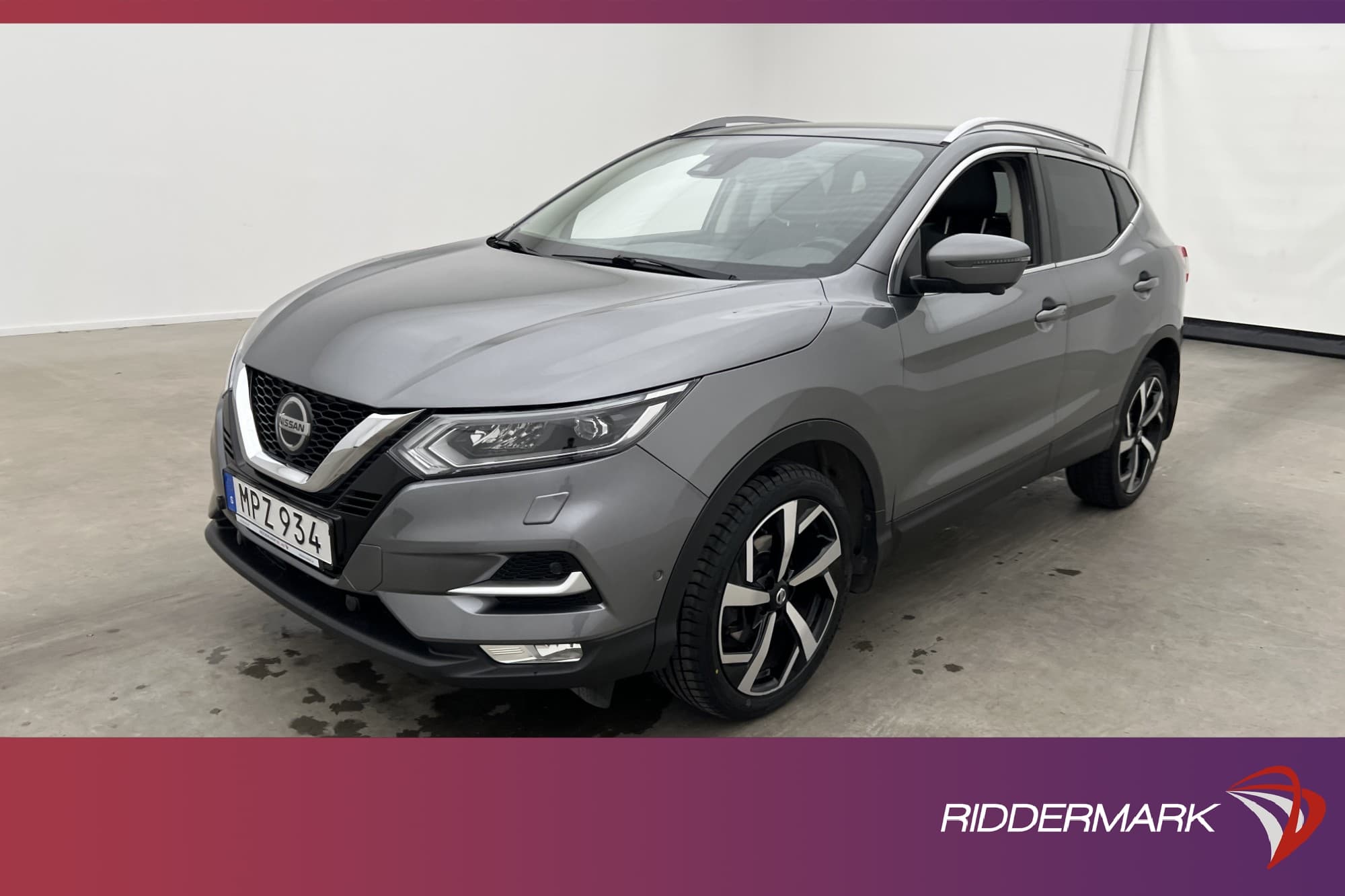 Nissan Qashqai 1.2 DIG-T Tekna Pano 360° Värmare Navi Drag