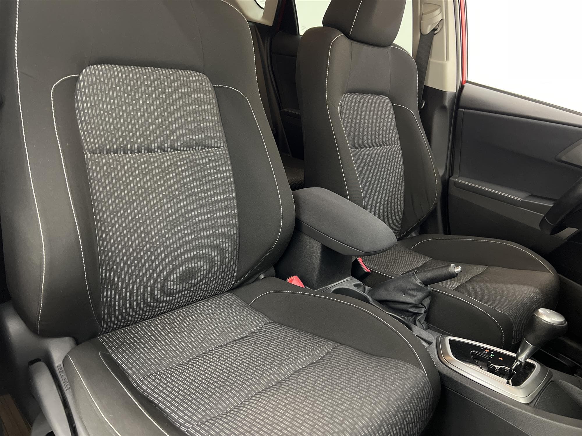 Toyota  Auris 1.6 132hk 1 Brukare M&K-Värm B-Kam 0,57L/mil