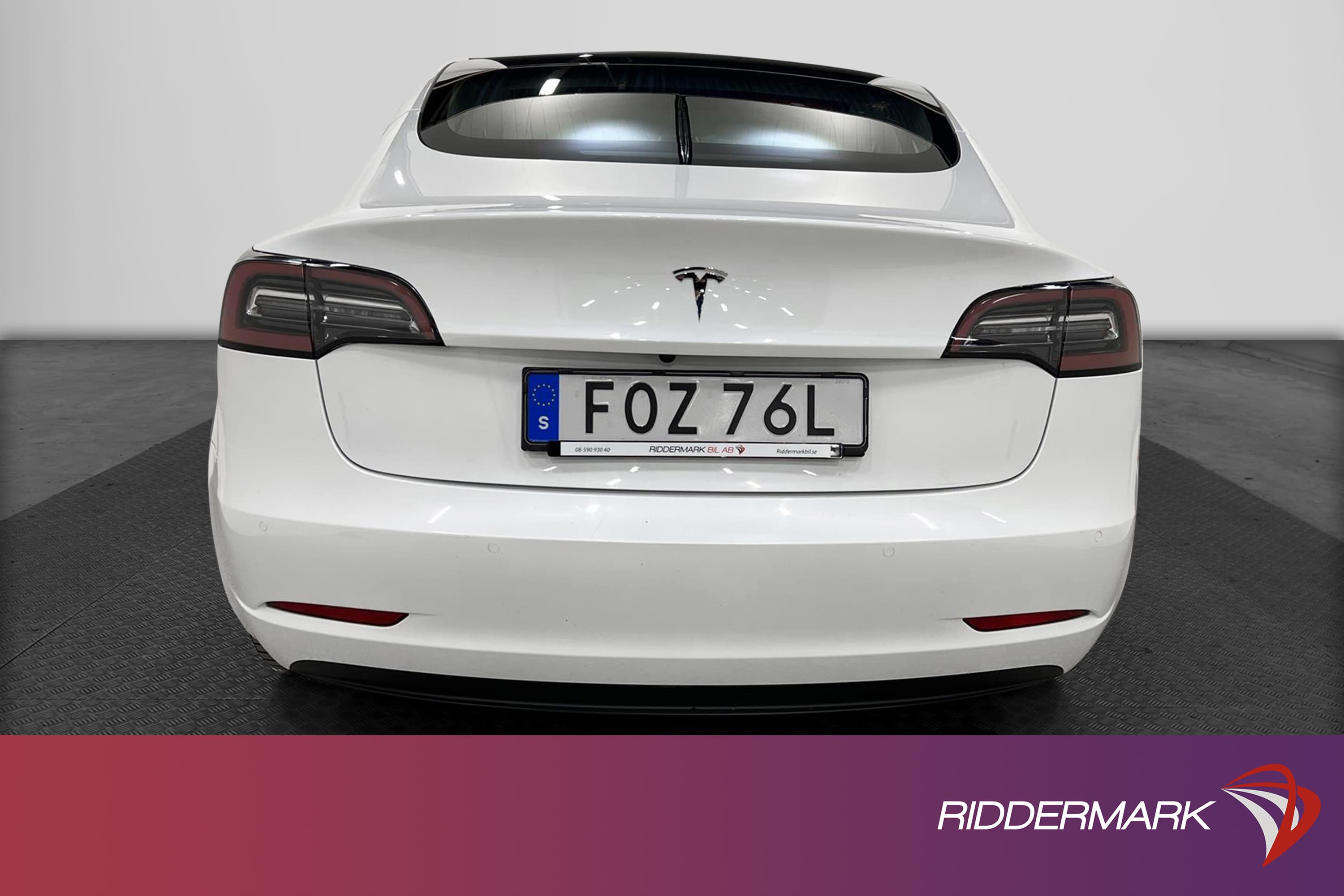 Tesla Model 3 Standard Range Ljus interiör Uppgraderad auto