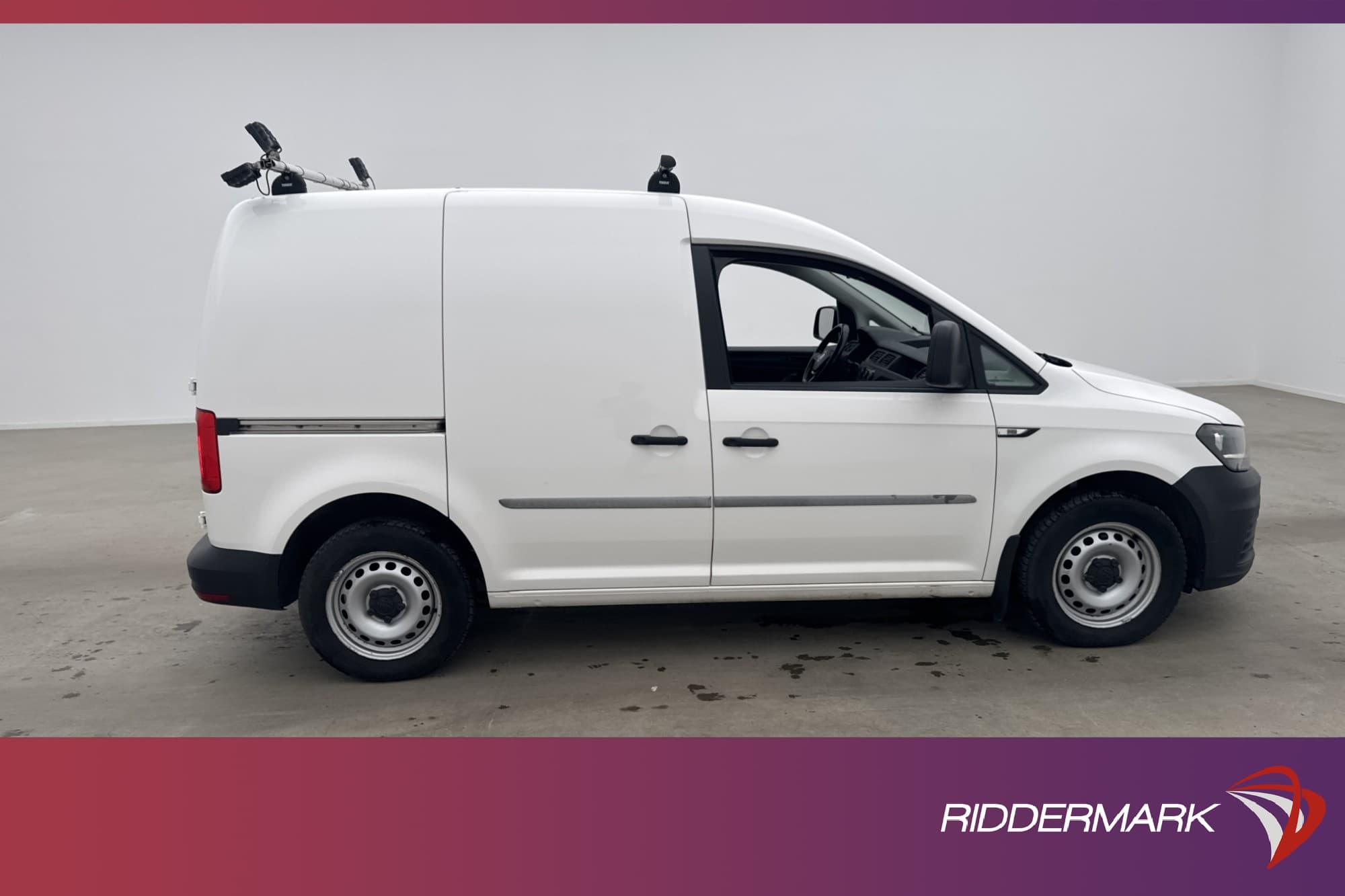 Volkswagen Caddy 2.0TDI Värmare Dragkrok Farthållare Moms